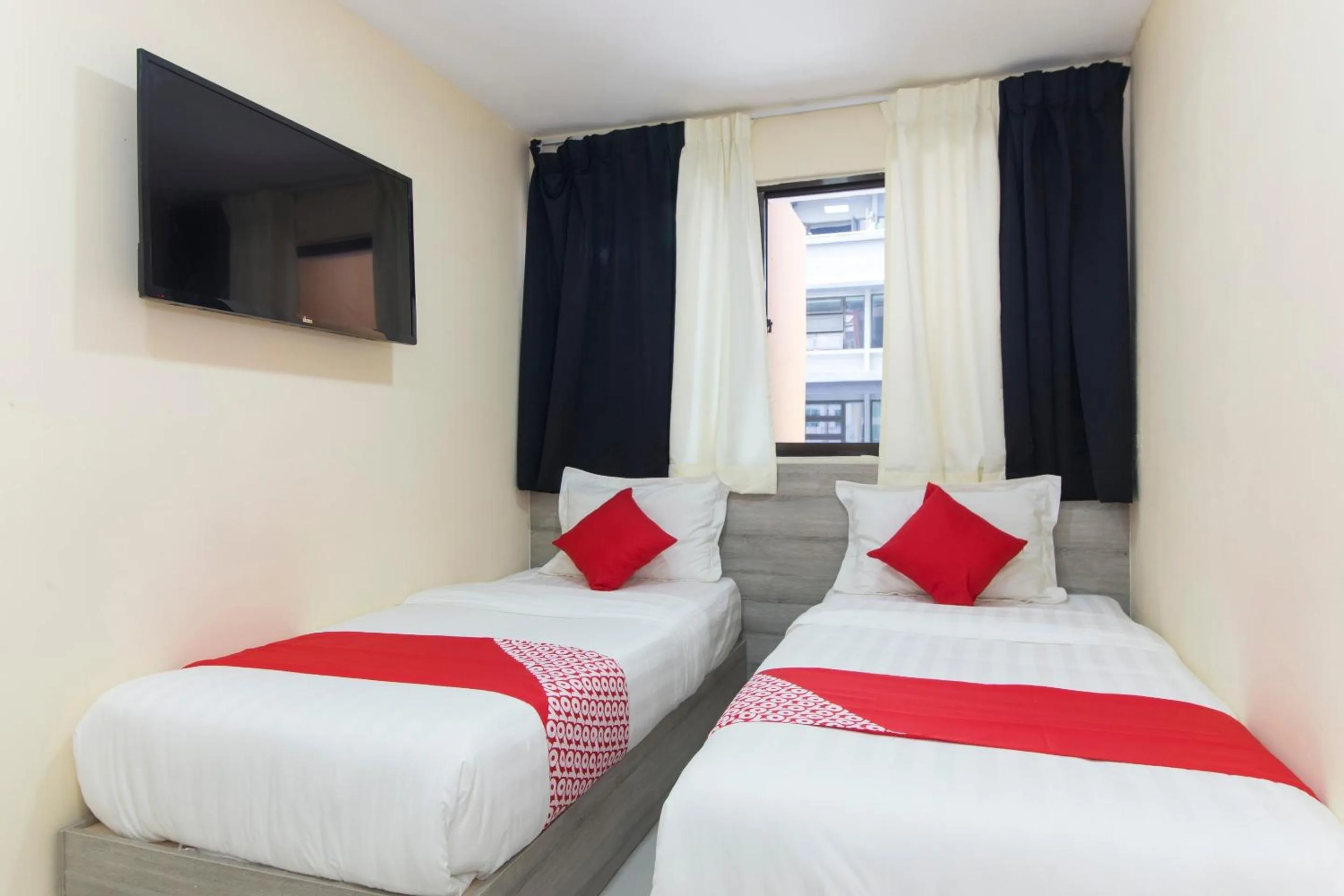 Bedroom, Bed in Hotel O Kl Centre Point