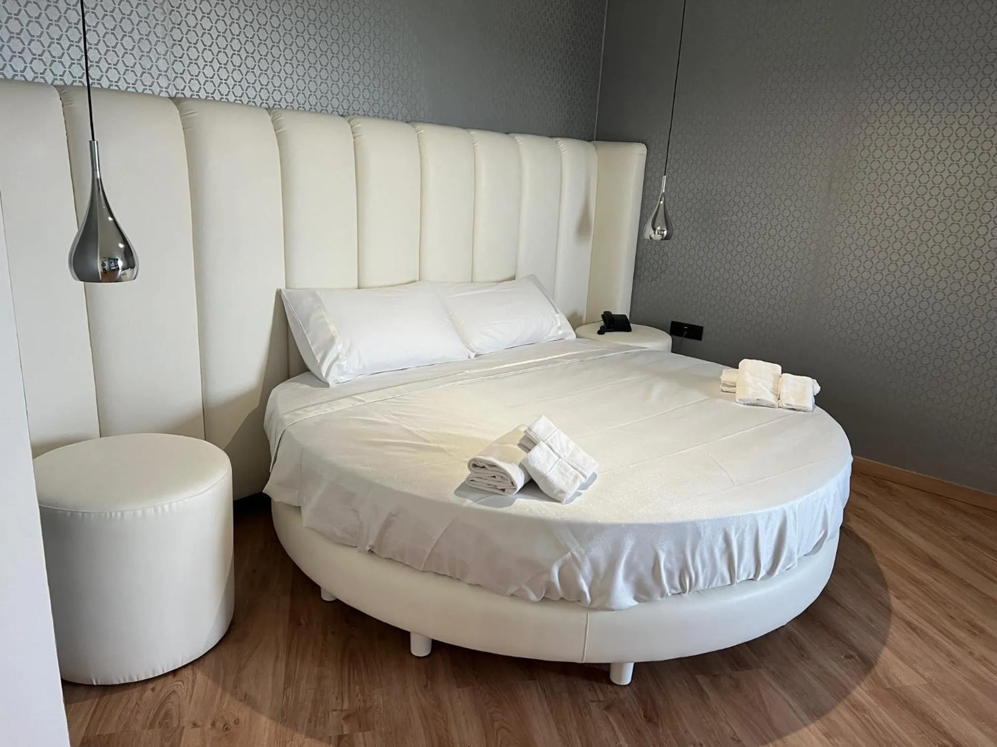 Bed in Park Hotel Mirabeau