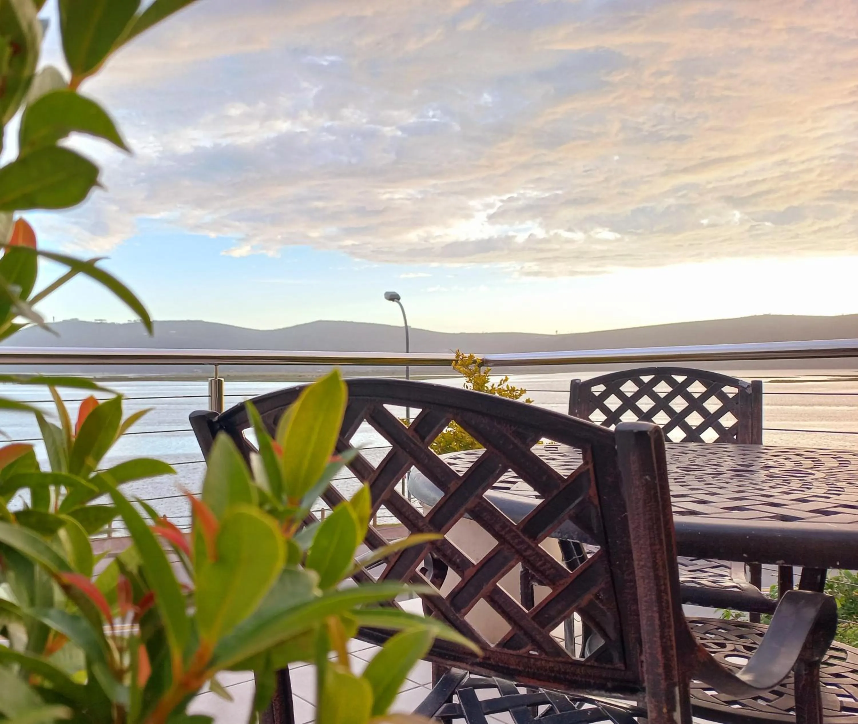 Sea view in Phoenix Lodge and Waterside Accommodation