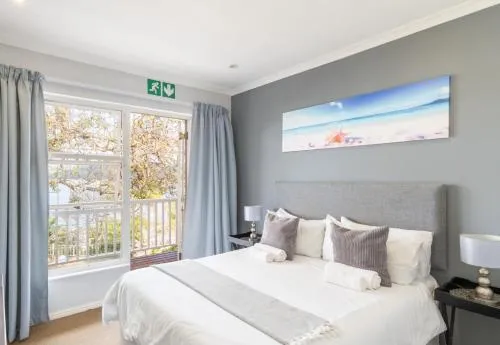 Phoenix Lodge and Waterside Accommodation