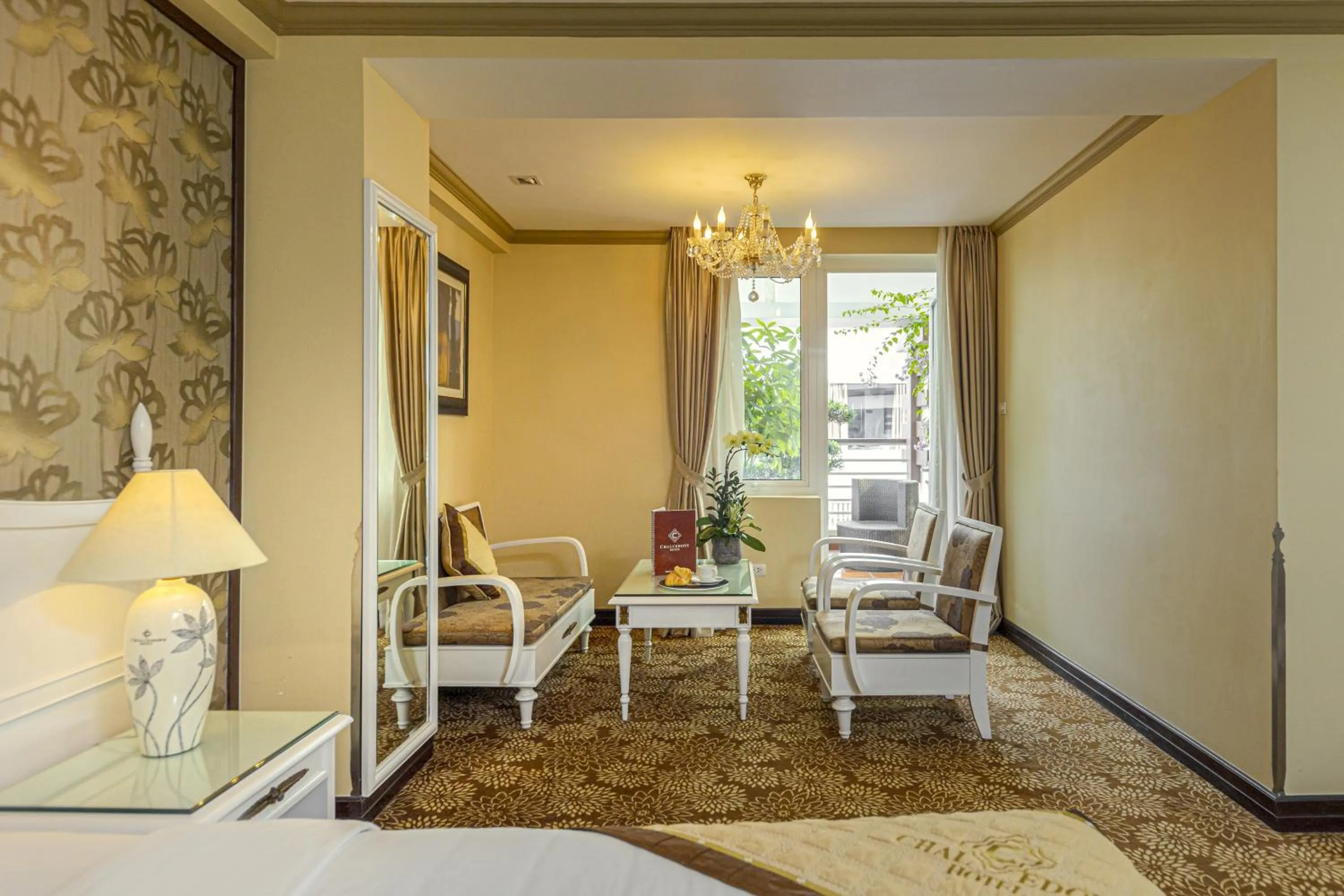 Living room in Chalcedony Grand Hotel