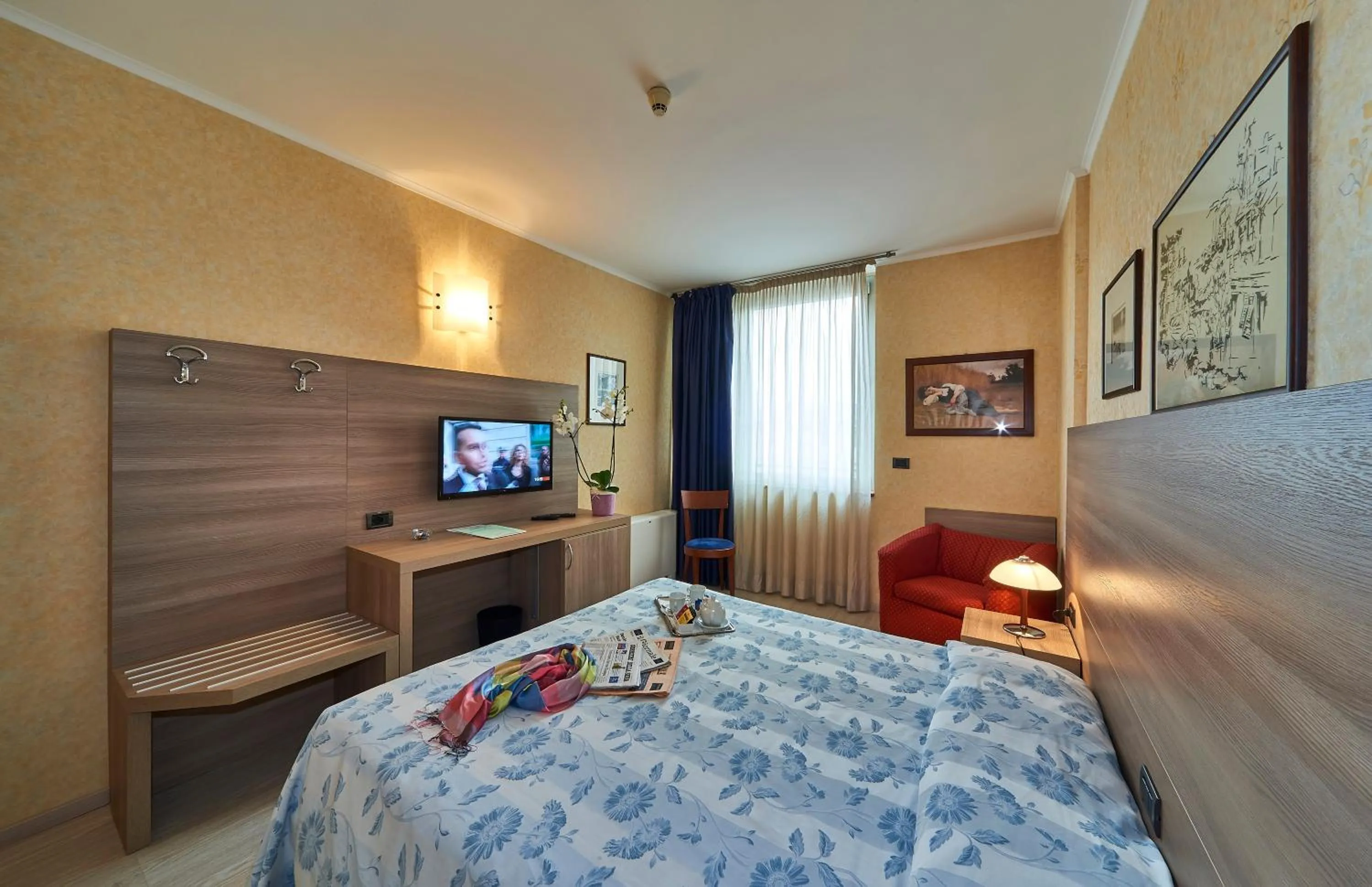 City view, Bed in Hotel Alberi