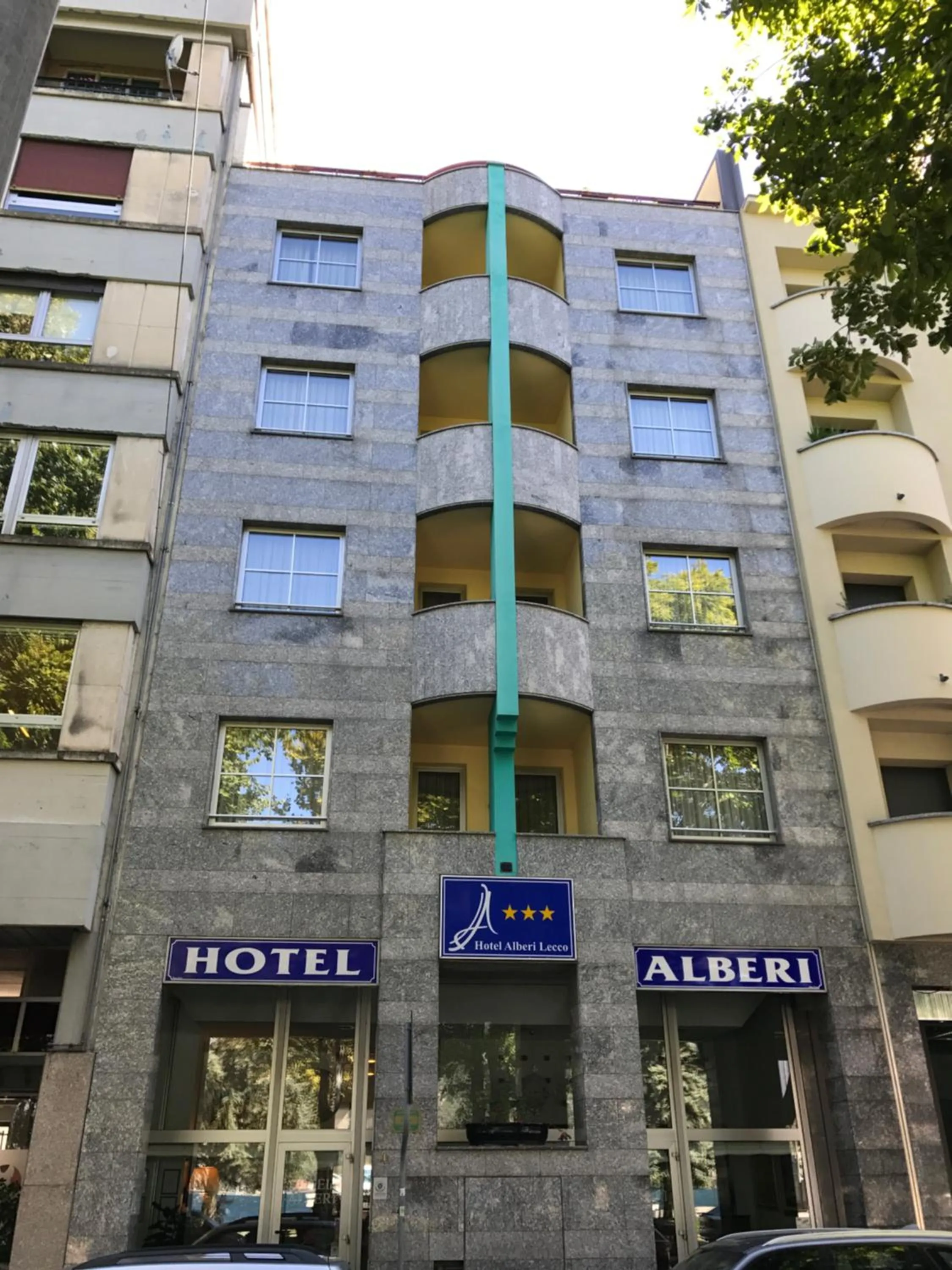 Facade/entrance in Hotel Alberi