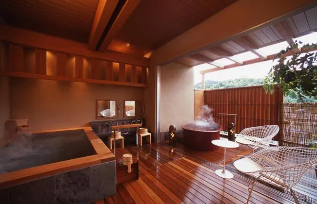 Hot Spring Bath in Izu-Nagaoka Hotel Tenbo