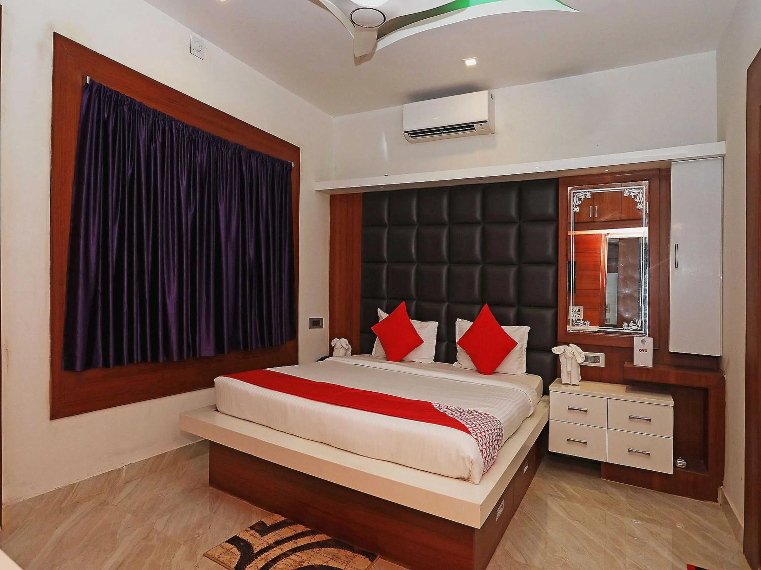 Lobby or reception in Hotel O The Countryside Resort