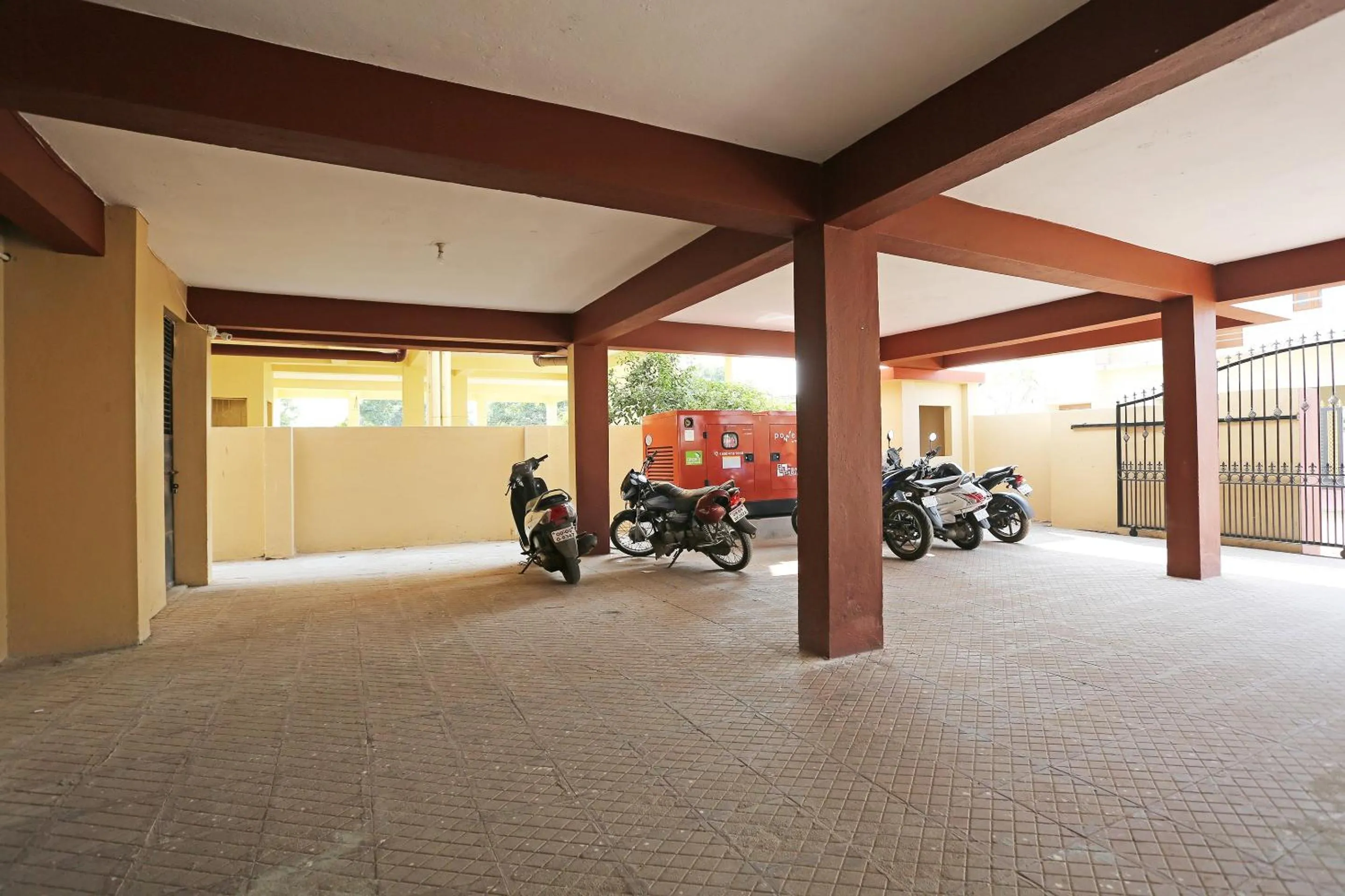 On site in Super OYO 17276 The Maple Tree Hotels