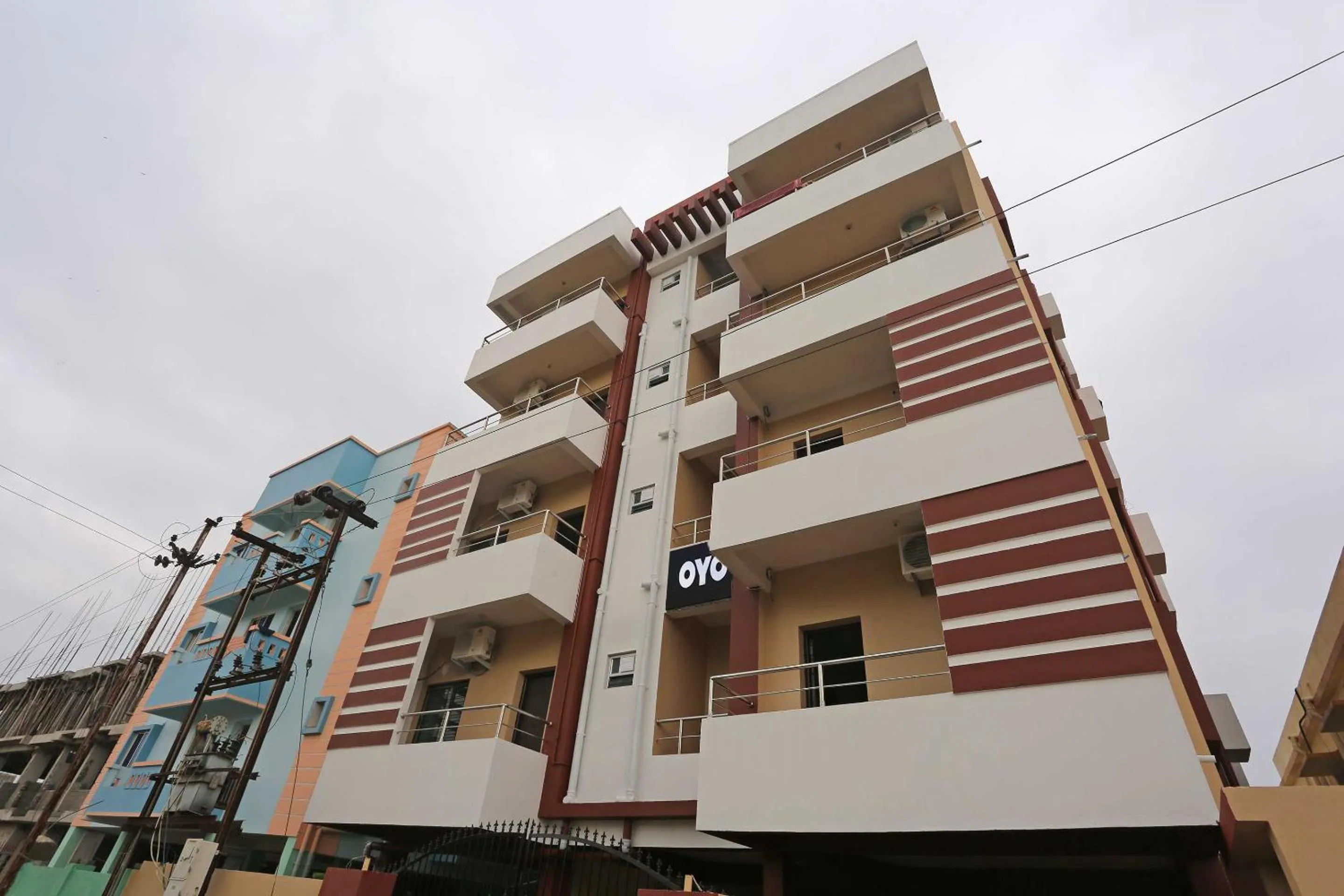 Facade/entrance in Super OYO 17276 The Maple Tree Hotels