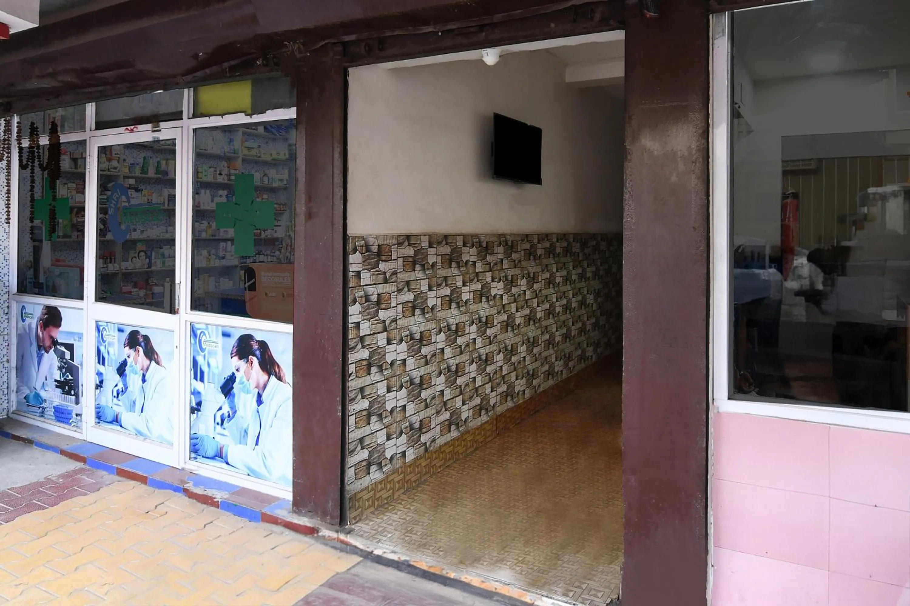 Facade/entrance in Super Venture Inn NX