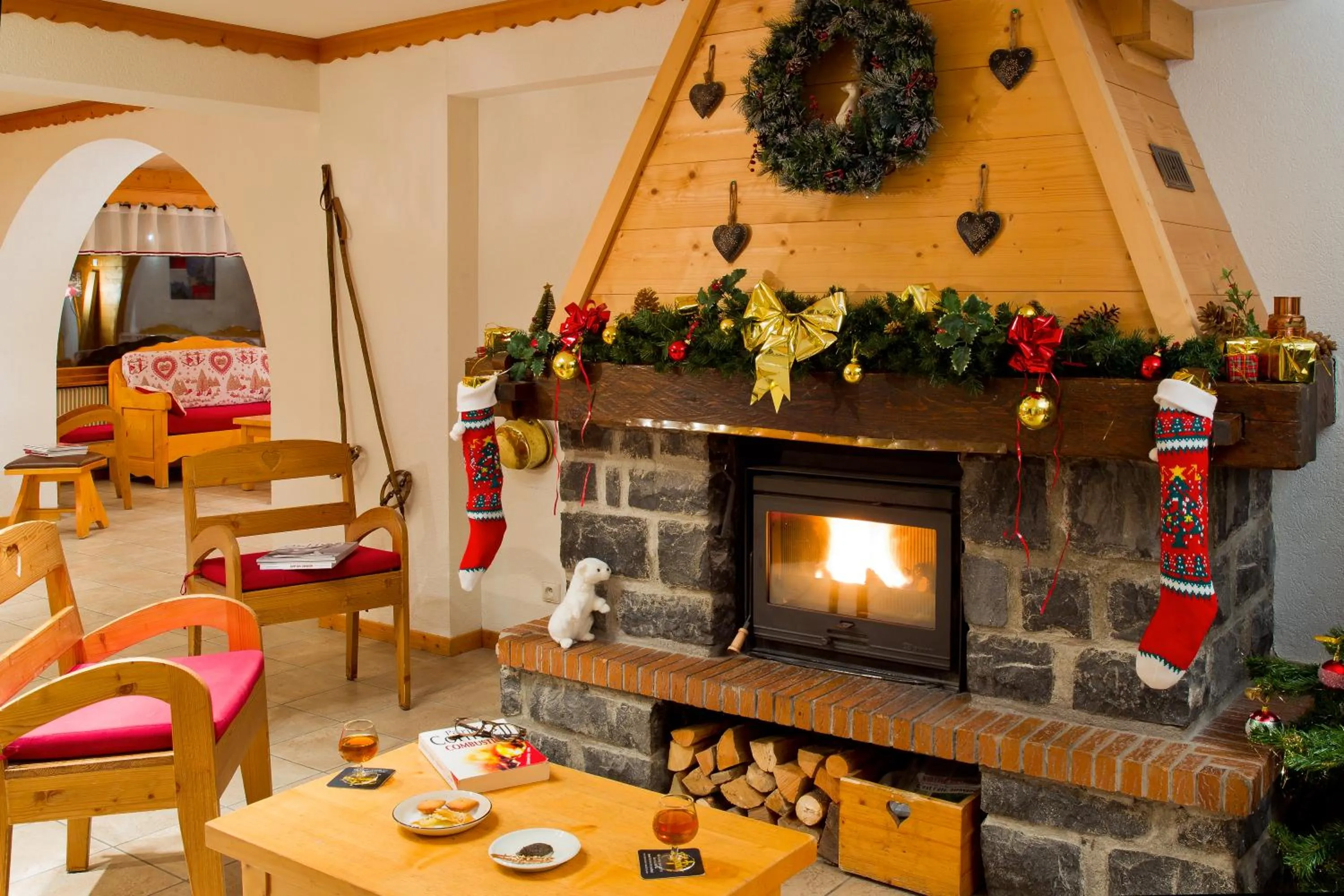 Lounge or bar in L'Hermine Blanche