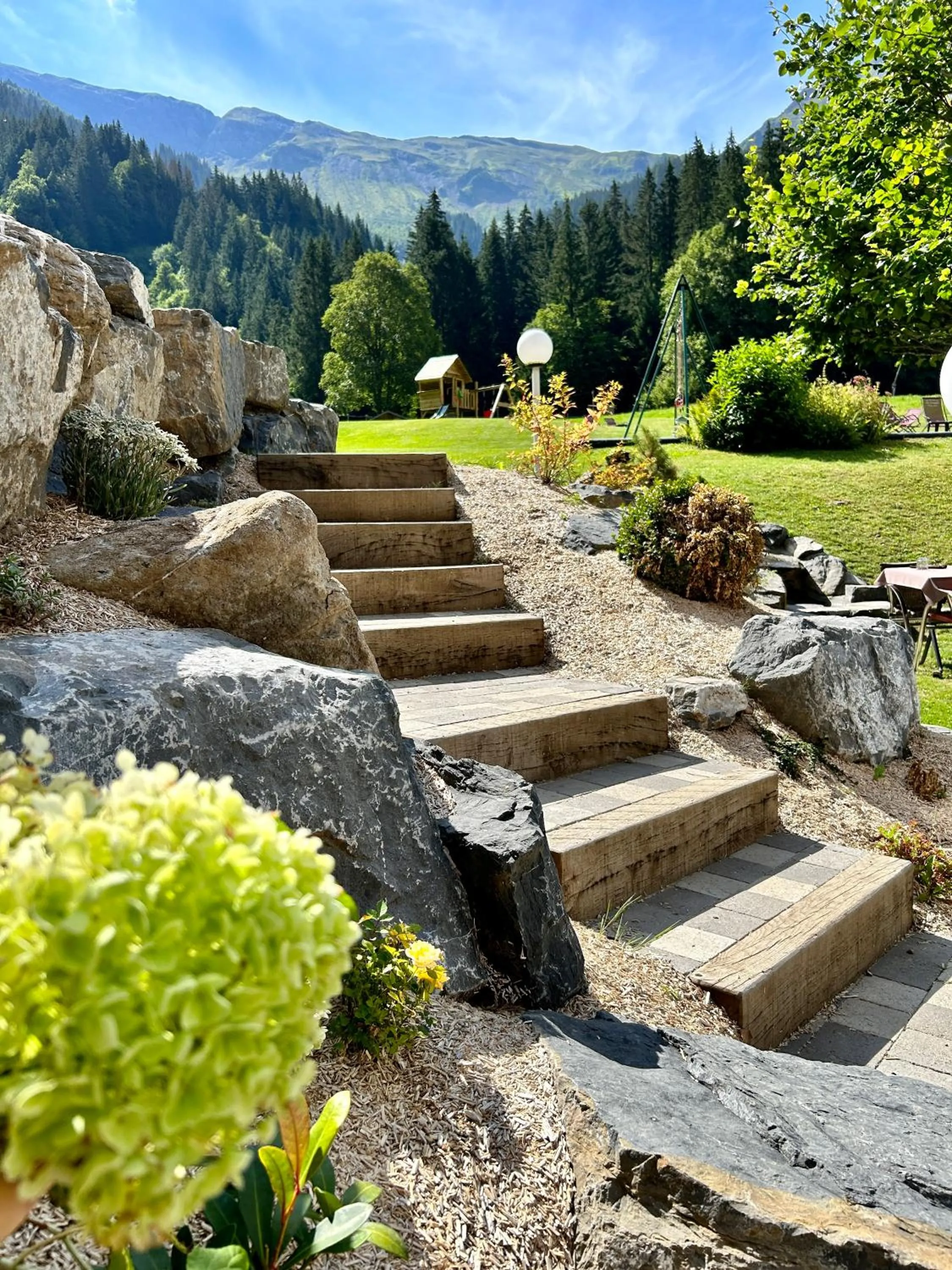 Garden in Hameau des Prodains - Hôtel