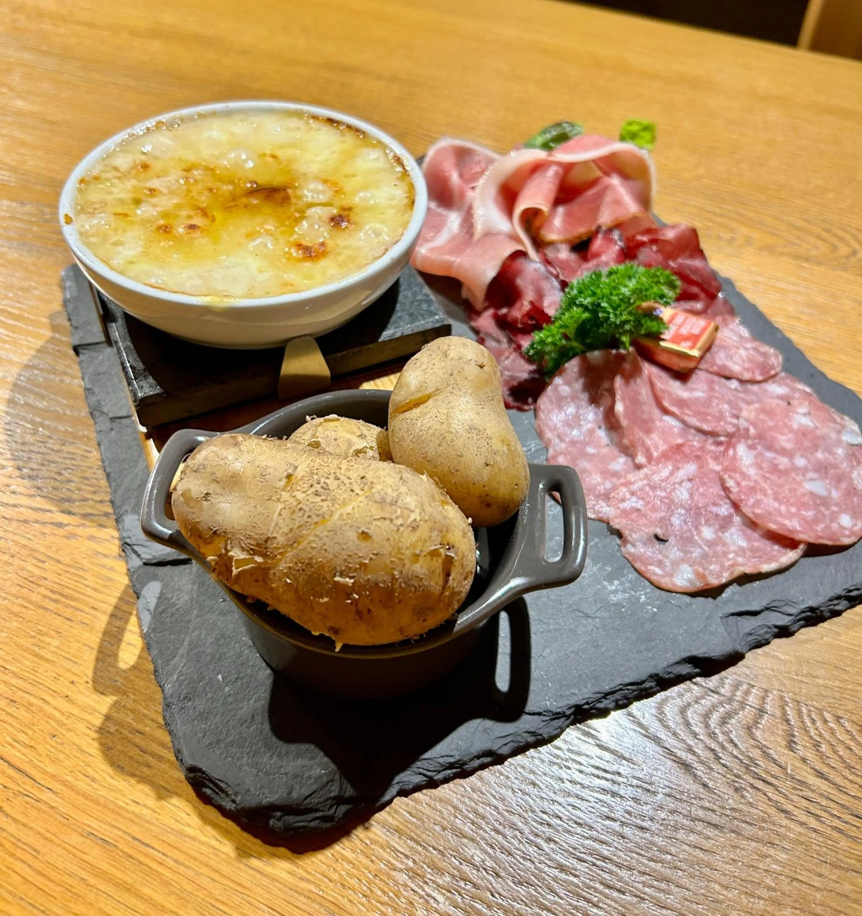 Dinner in Hameau des Prodains - Hôtel