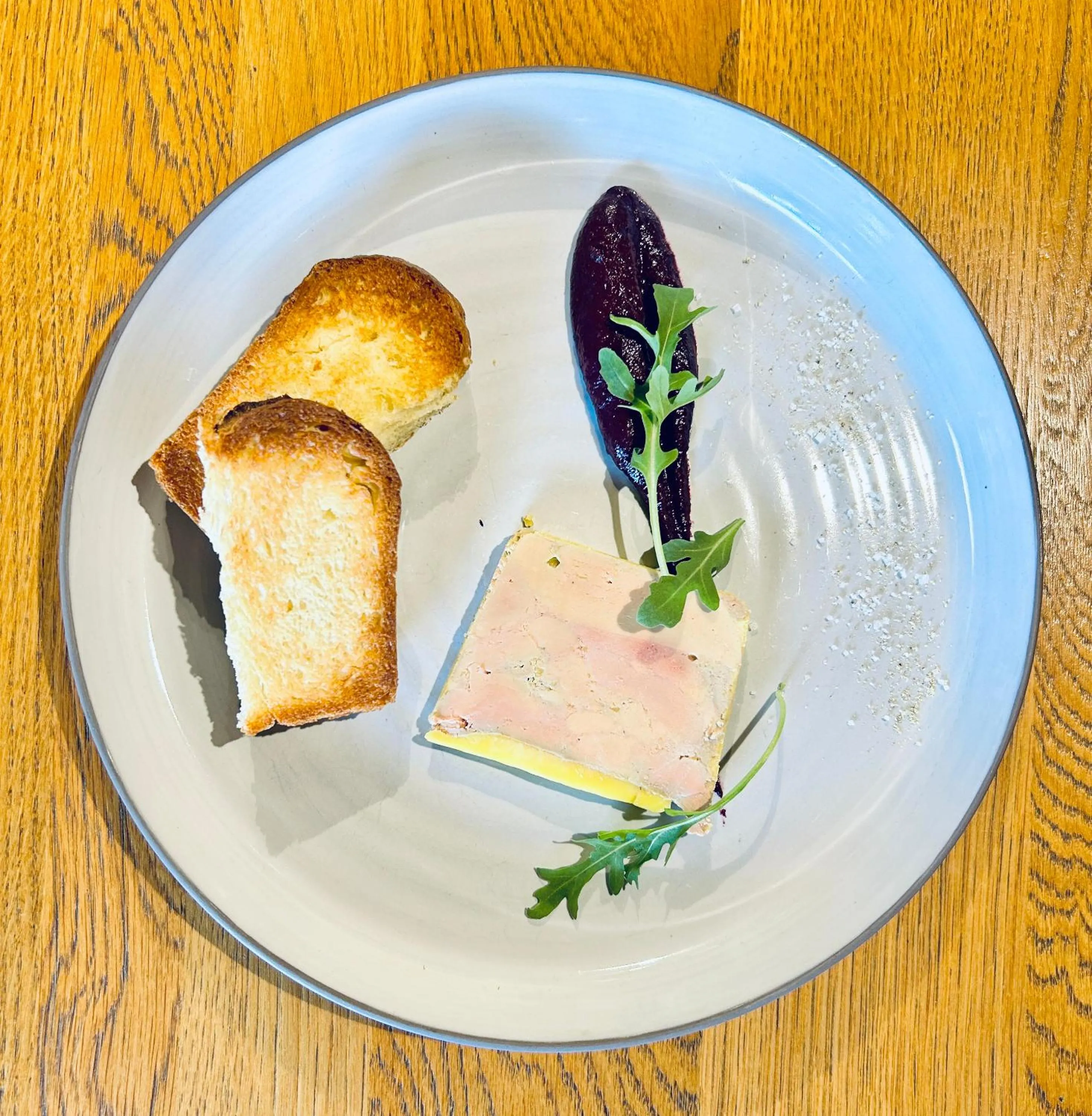 Food in Hameau des Prodains - Hôtel