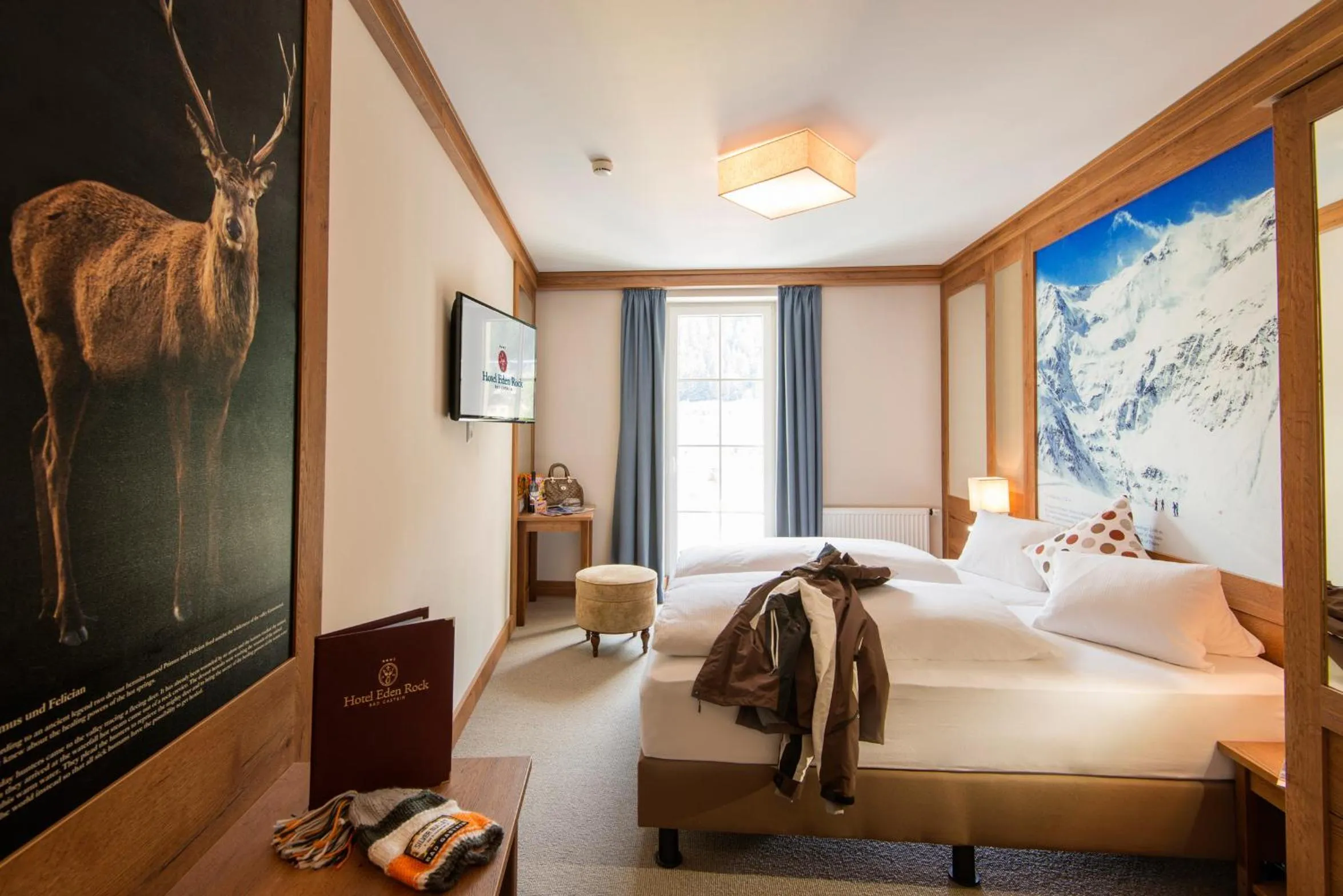 Photo of the whole room, Bed in Hotel Eden Rock