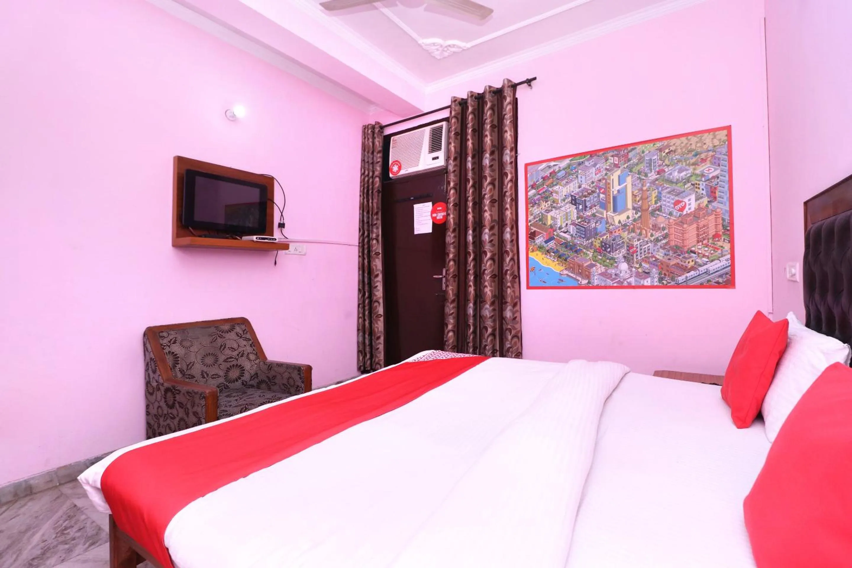 Bedroom in Hotel O Simran