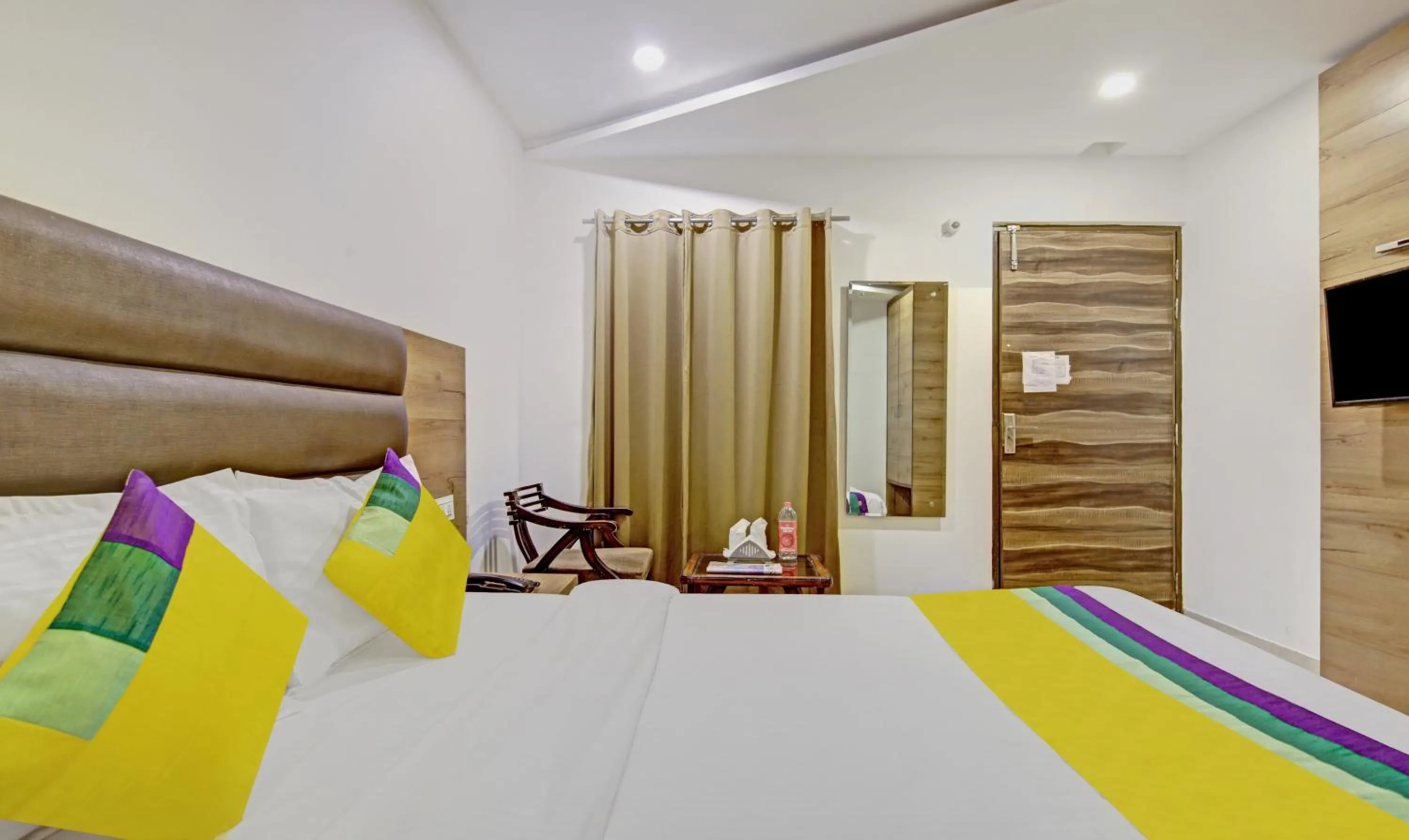 Bedroom, Bed in Itsy Hotels O3