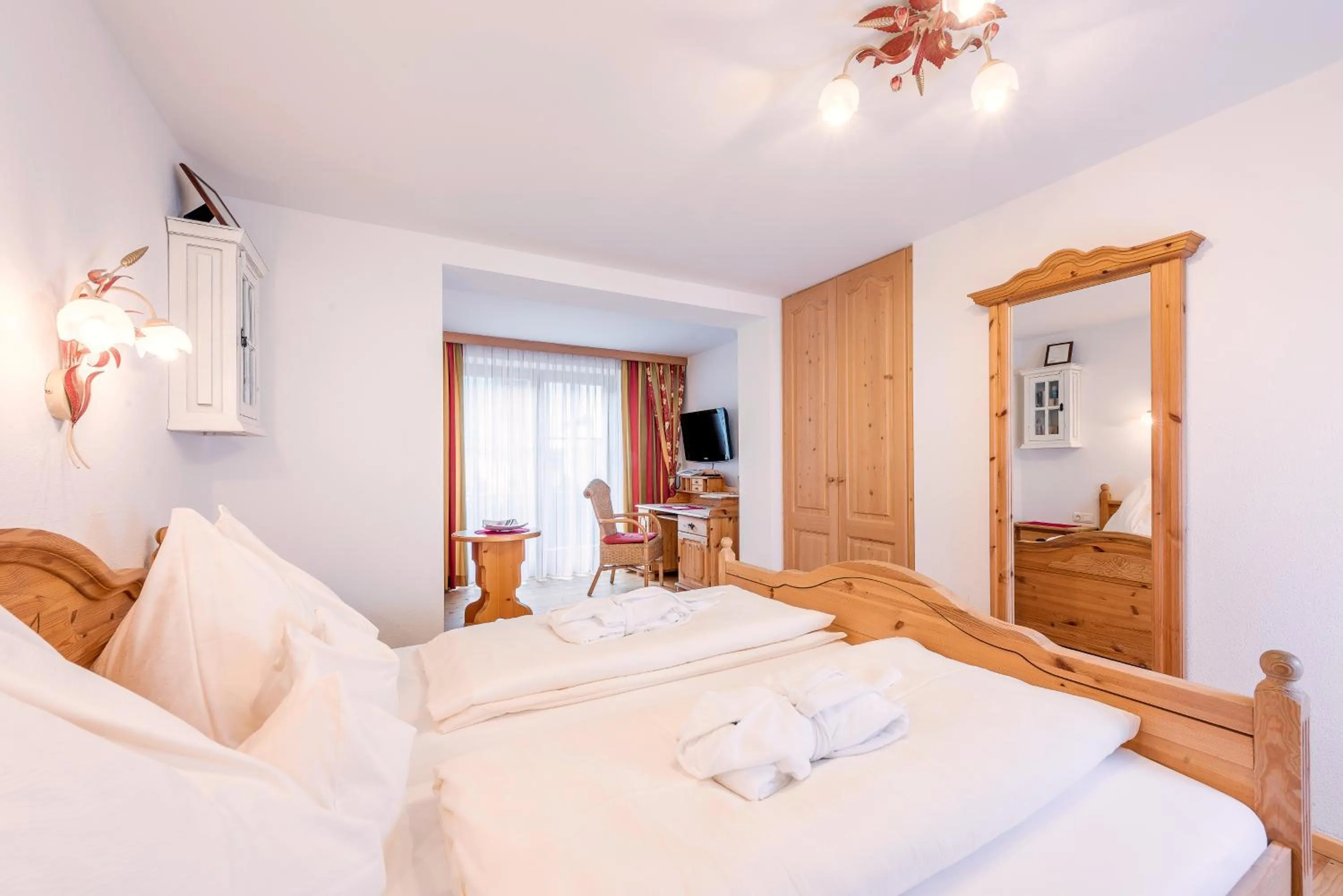 Photo of the whole room in Adults Only Boutique-Hotel Unterlechner