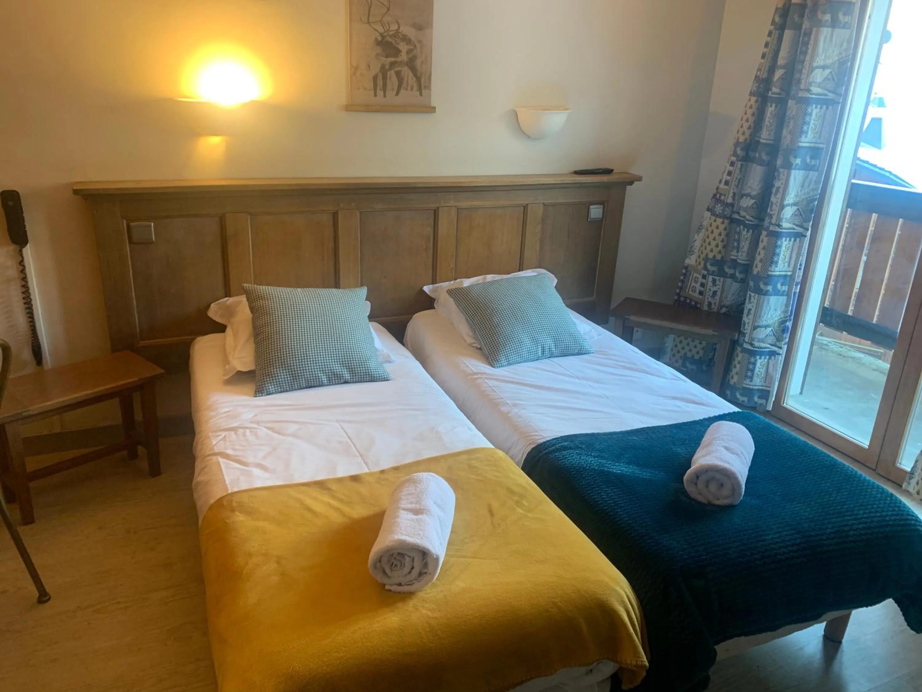 Bed in Hotel Le Concorde