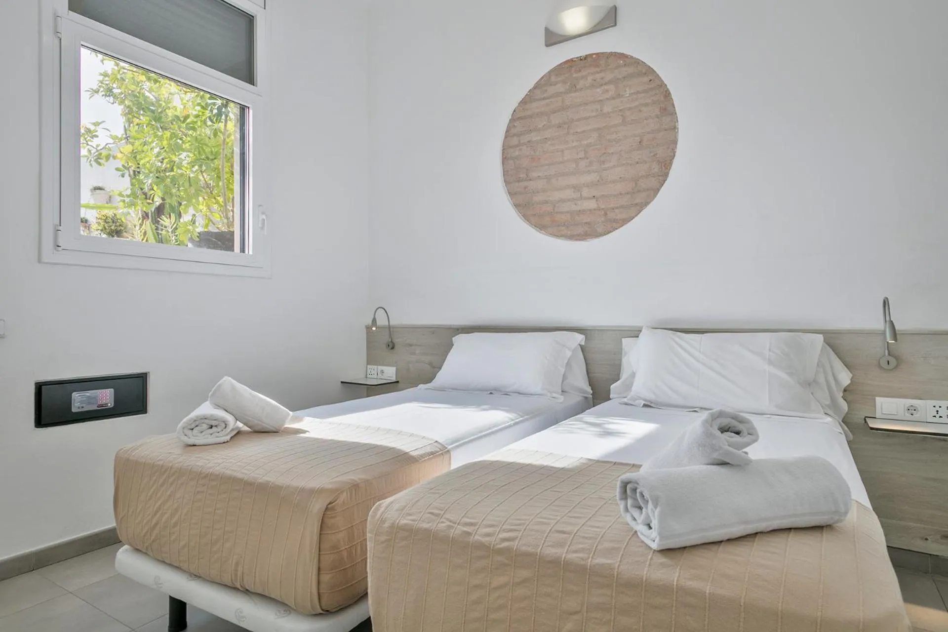 Bedroom, Bed in Stay Together Barcelona Apartments