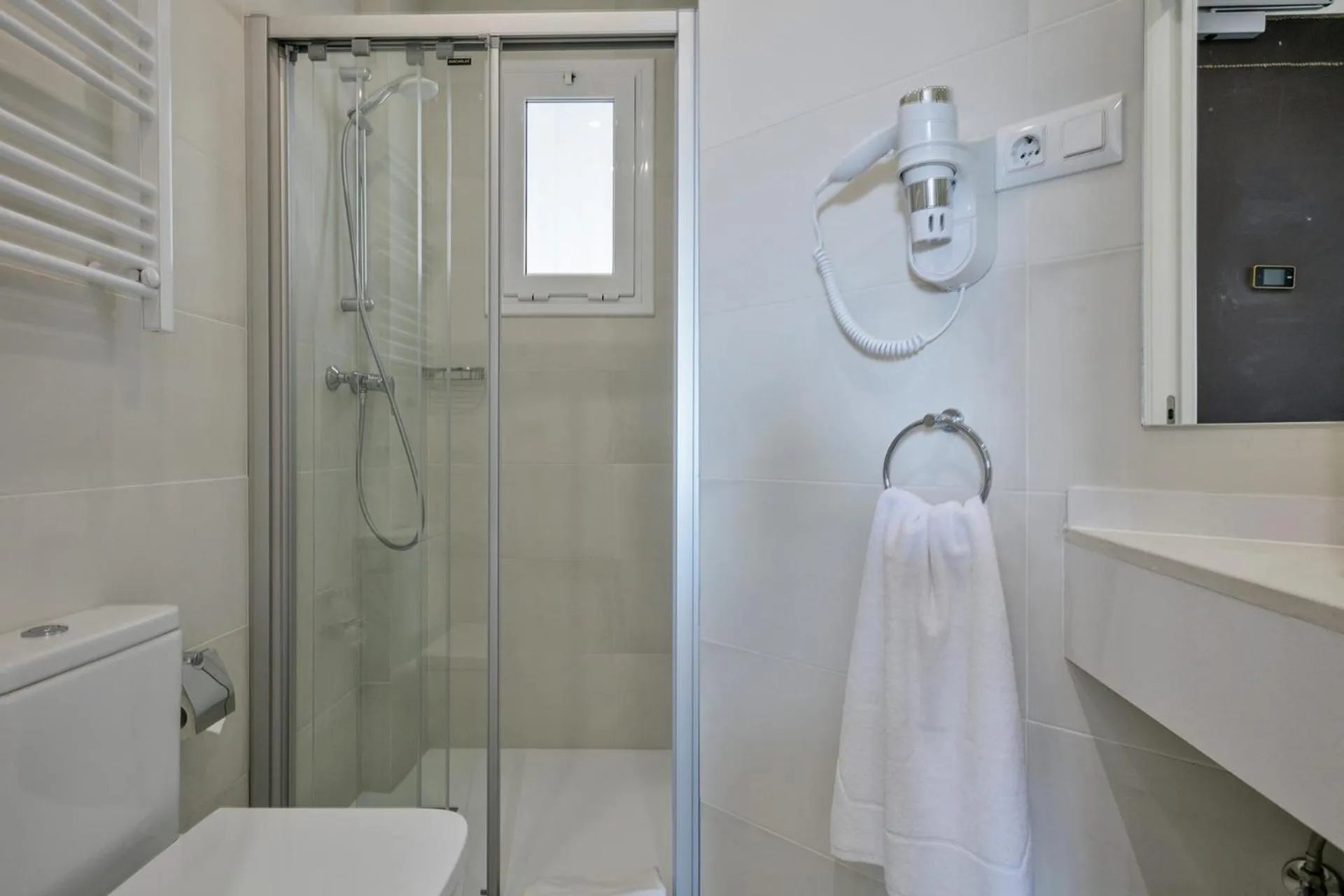 Bathroom in Stay Together Barcelona Apartments