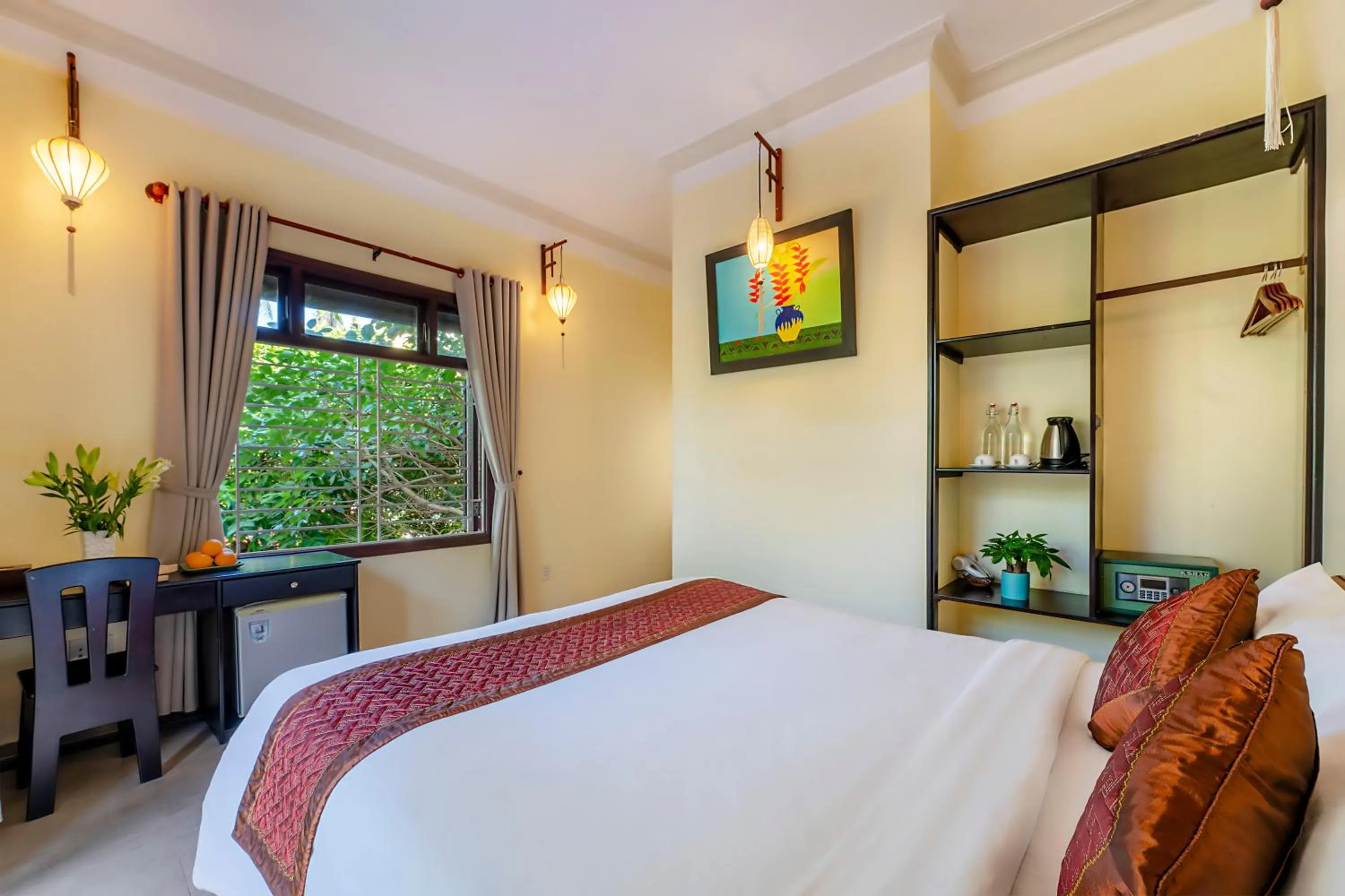 View (from property/room), Bed in Loc Phat Hoi An Homestay