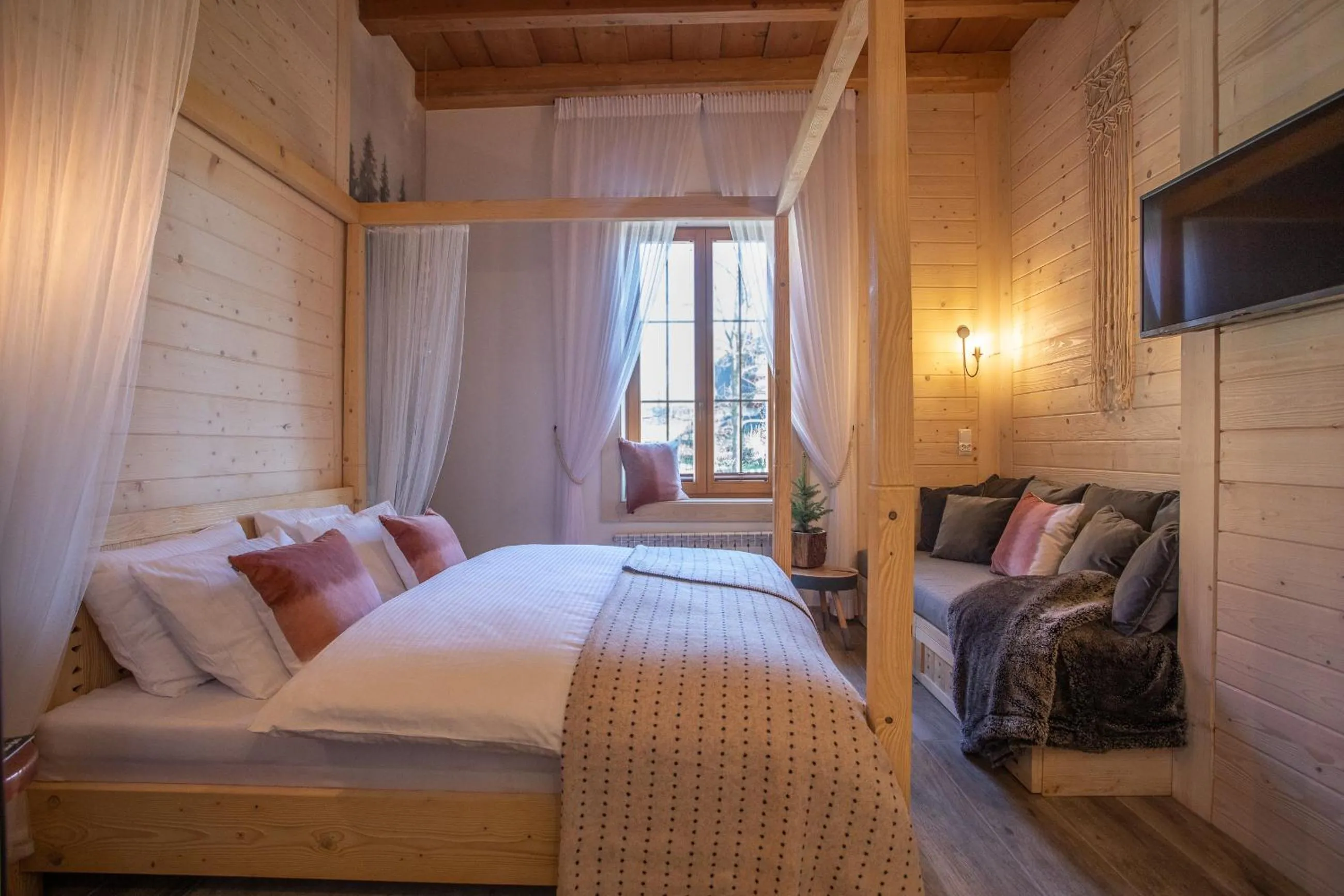 Bed in Niedźwiedzia Residence Garden Sauna