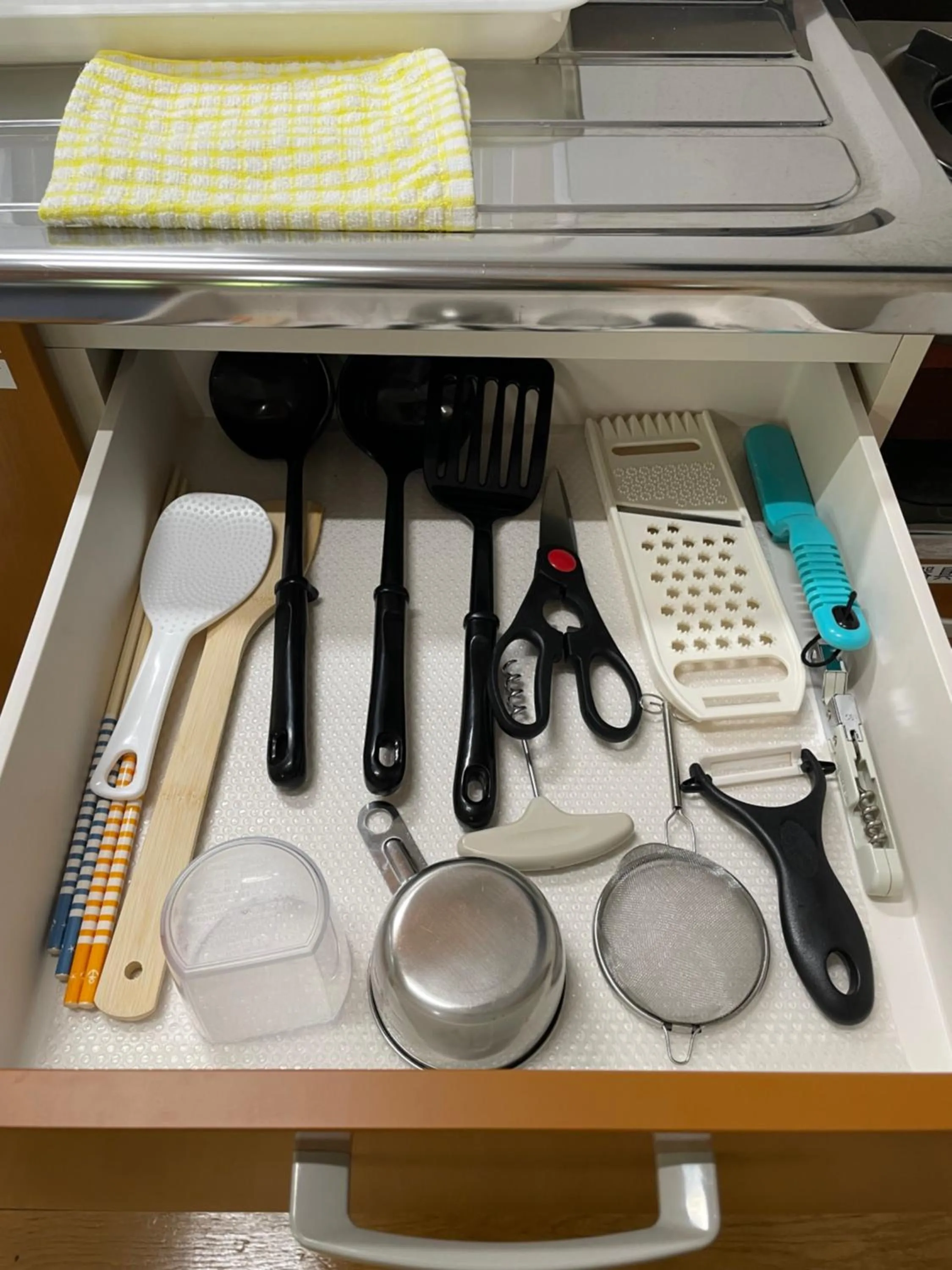 Kitchen or kitchenette in Winkel Village