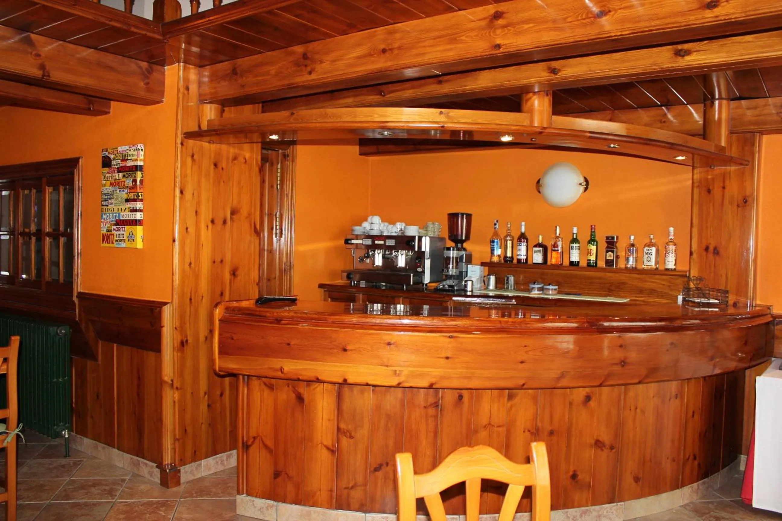 Lounge or bar in Hotel La Bonaigua