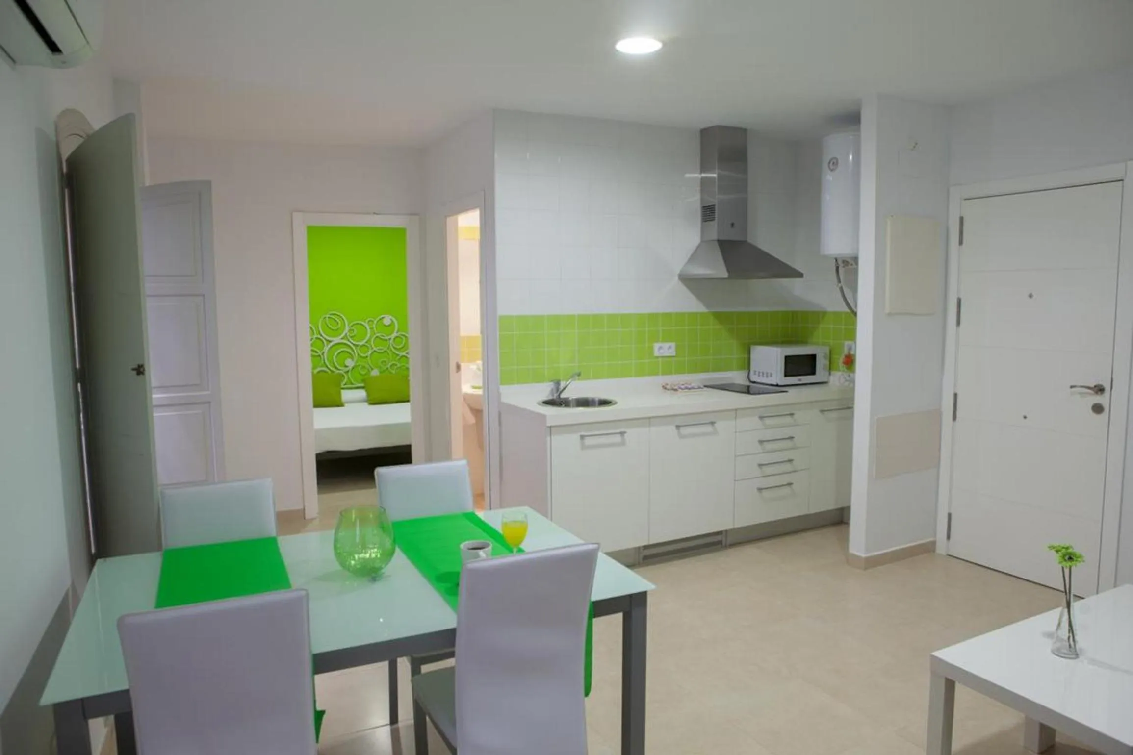 Kitchen or kitchenette in Reservaloen Plaza del Salvador