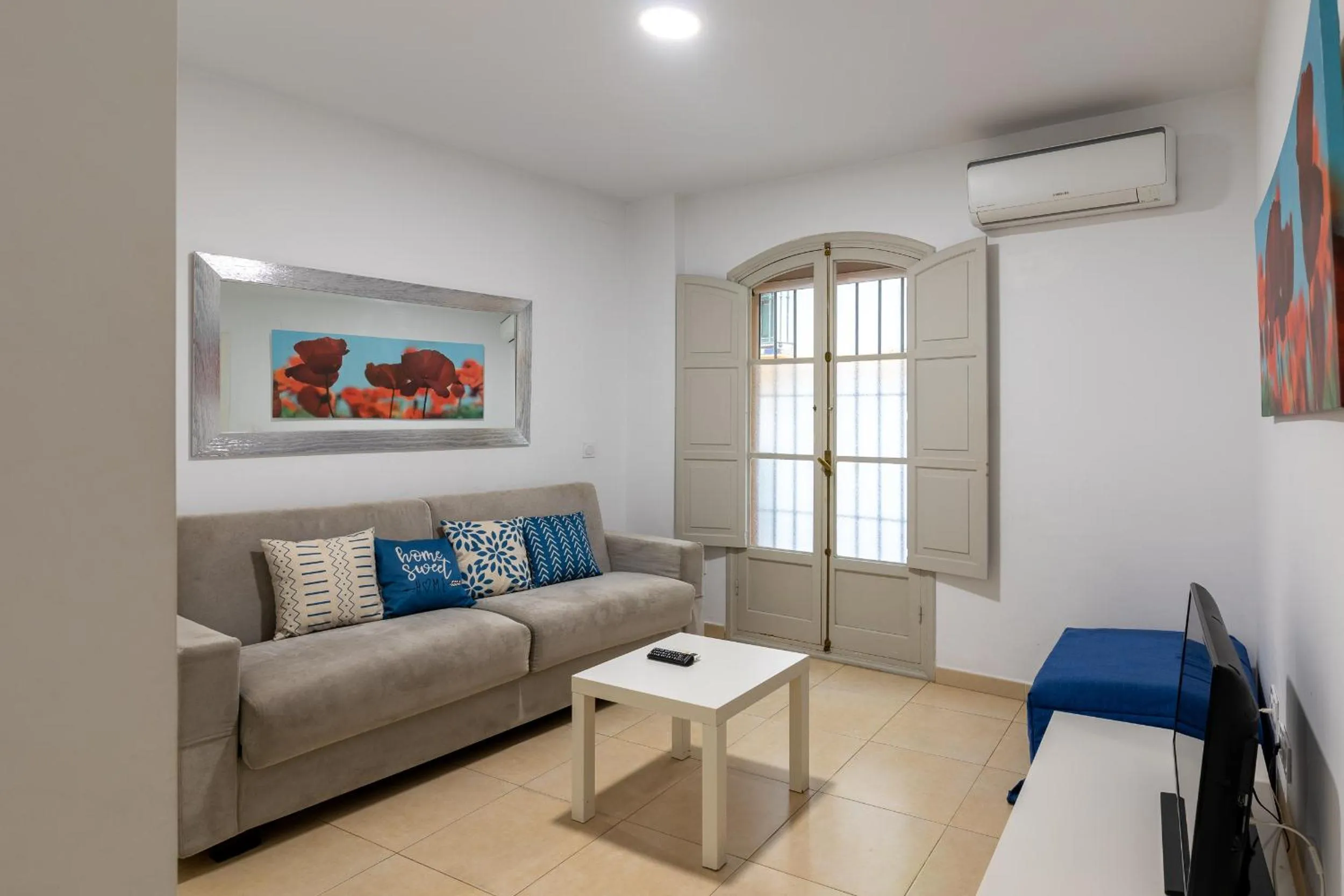 Living room in Reservaloen Plaza del Salvador