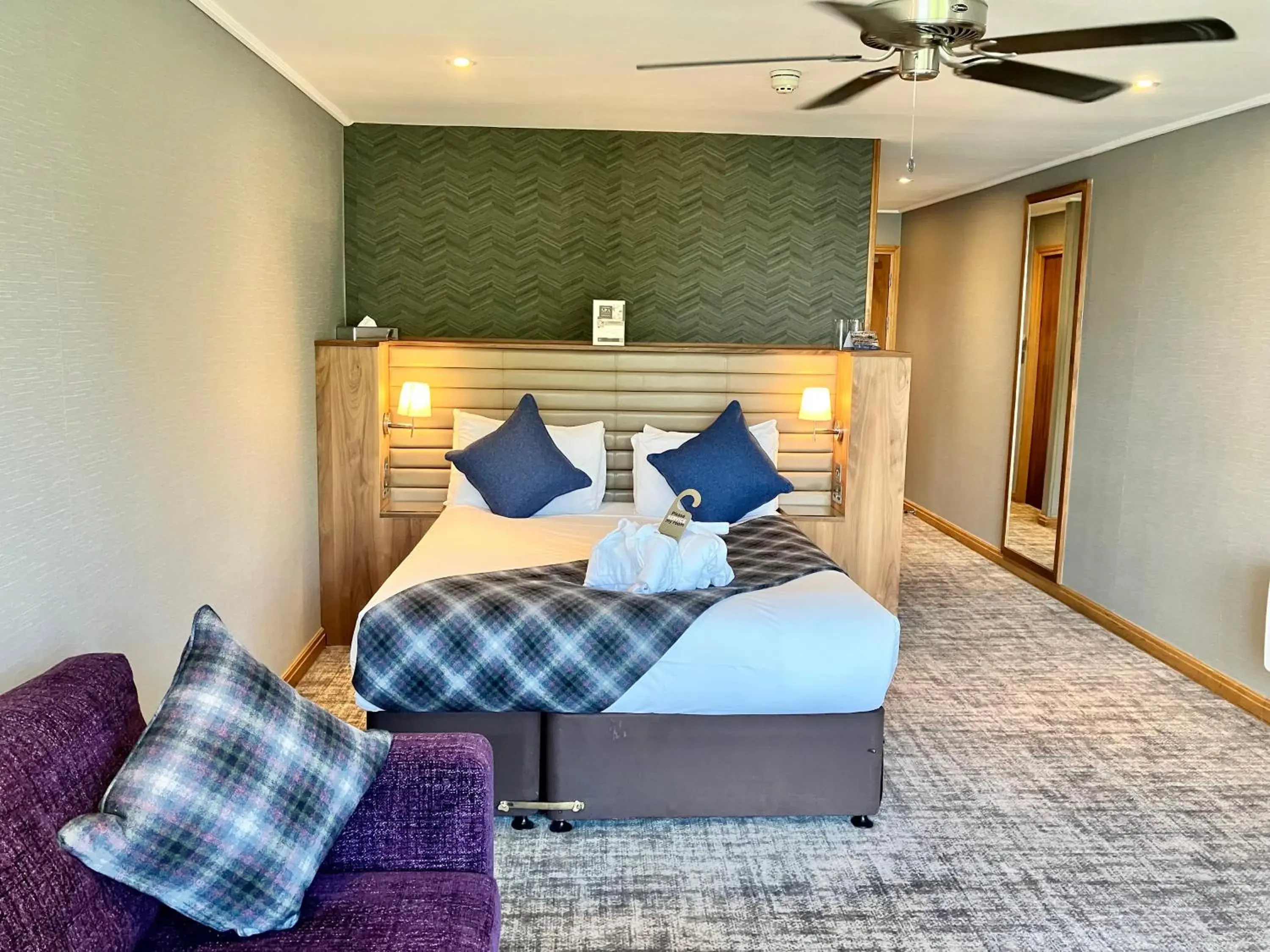 Executive Double Room in The Lodge On Loch Lomond Hotel Executive Double Room in The Lodge On Loch Lomond Hotel