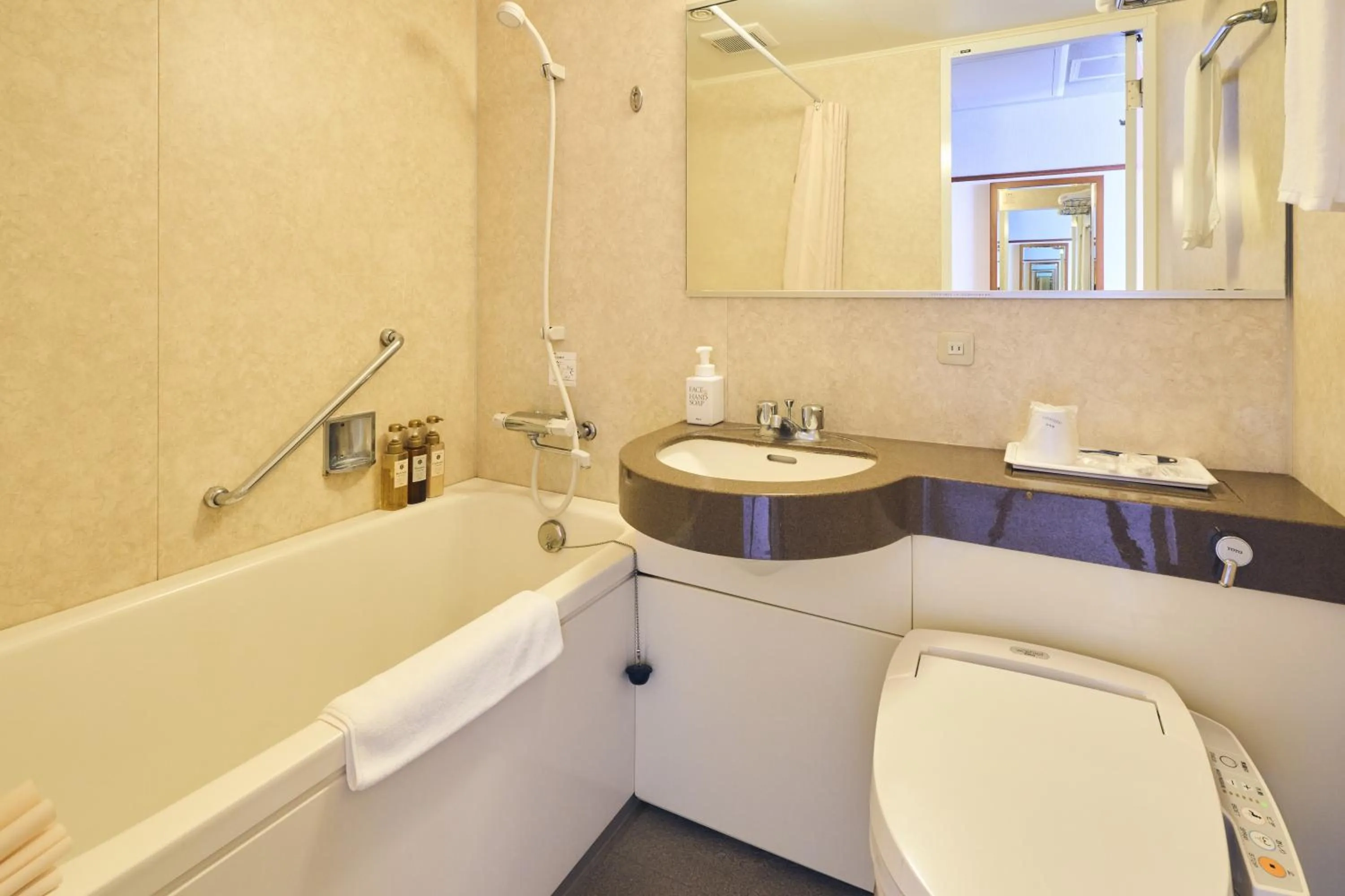 Photo of the whole room in Hotel Lexton Kagoshima