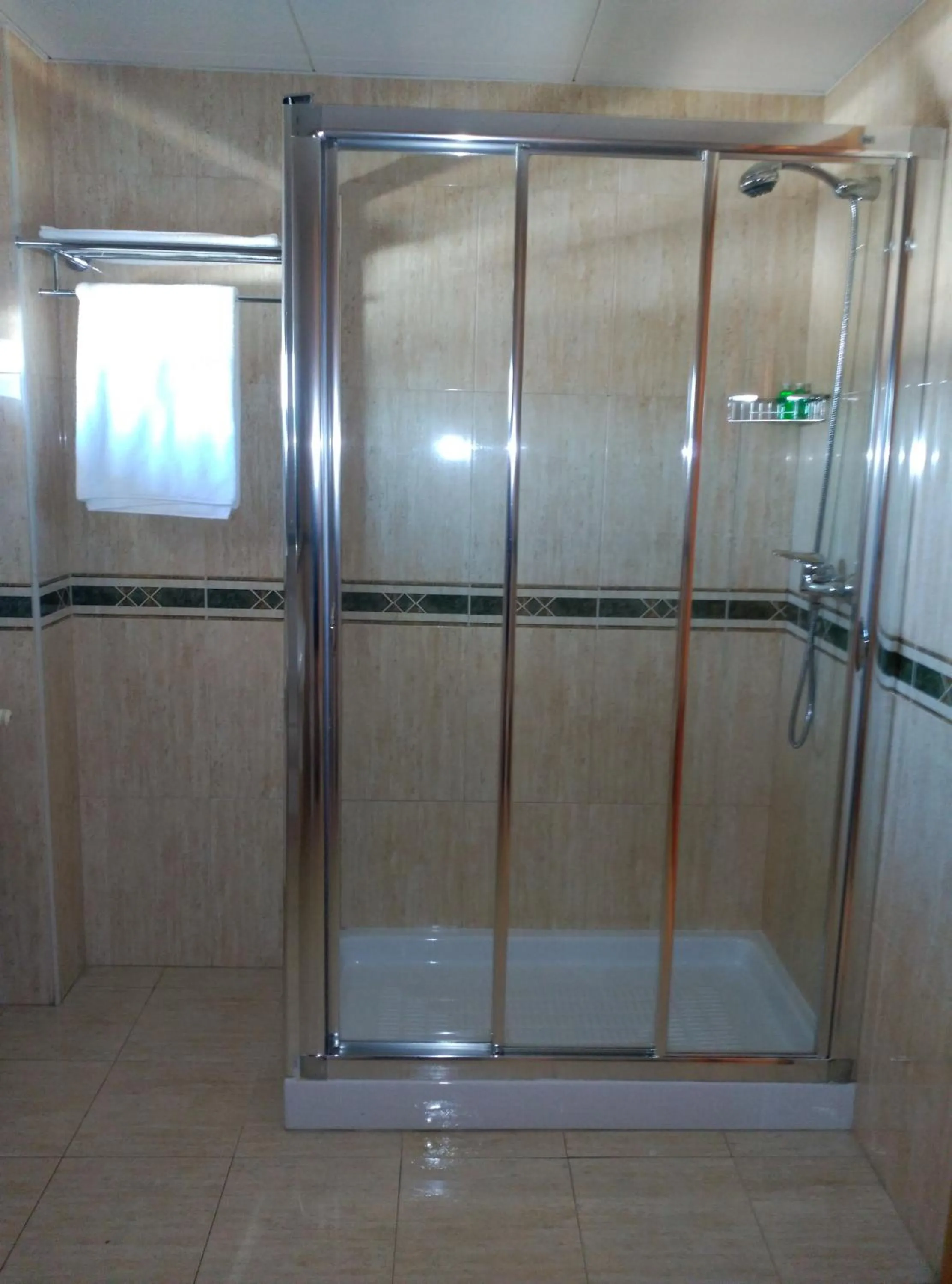 Bathroom in Hotel San Cibrao