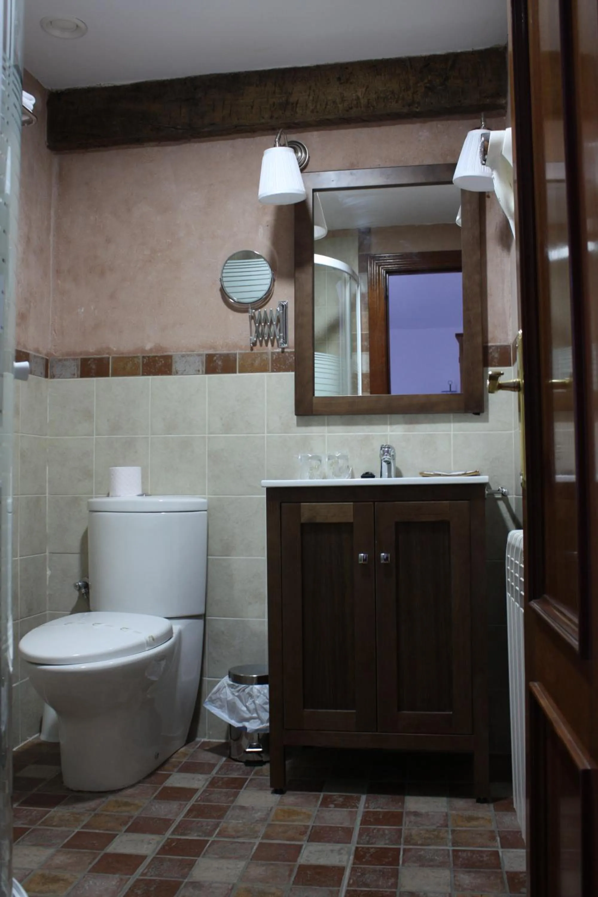 Bathroom in Hotel Mesón del Gallo