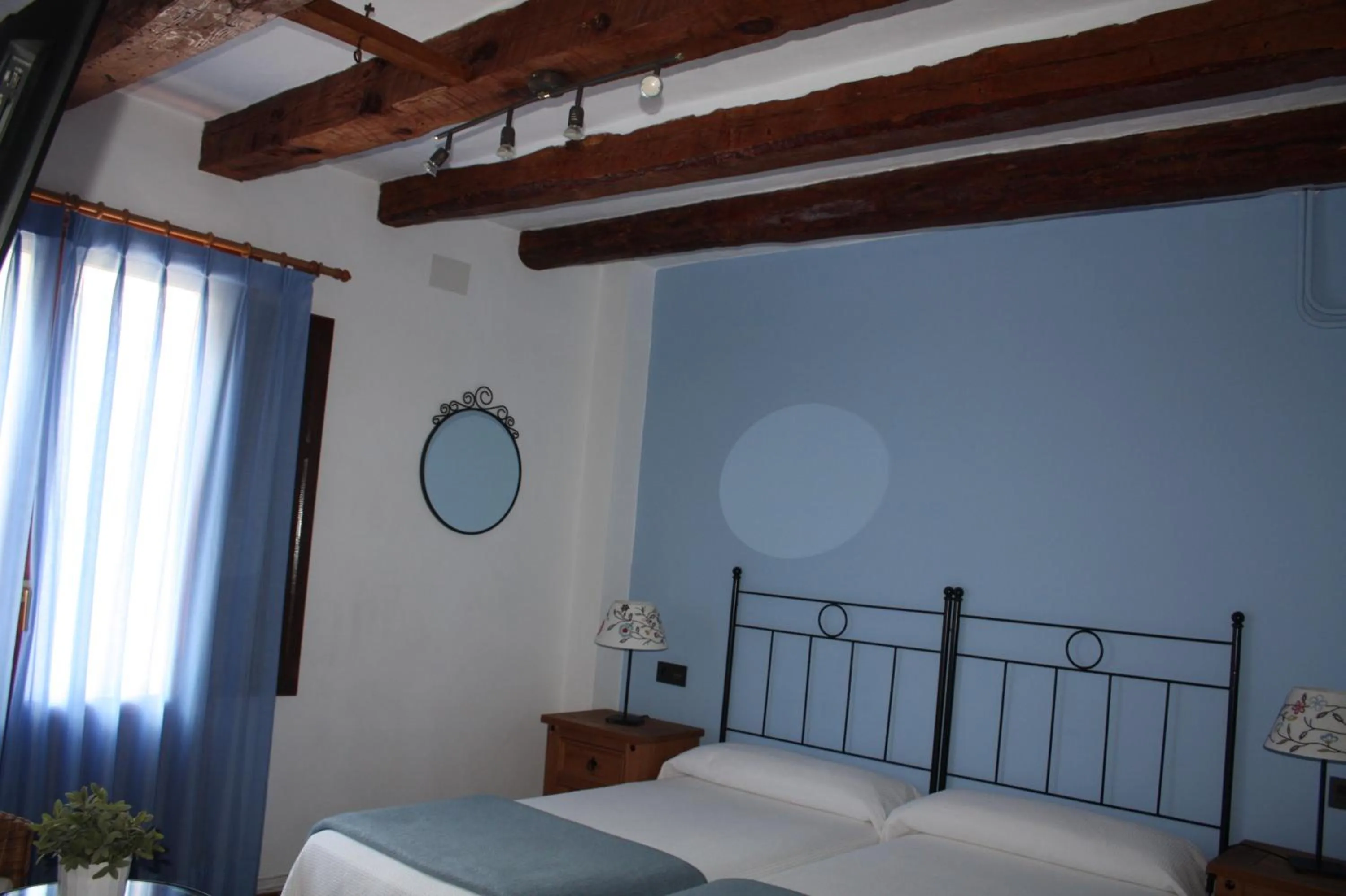 Photo of the whole room, Bed in Hotel Mesón del Gallo