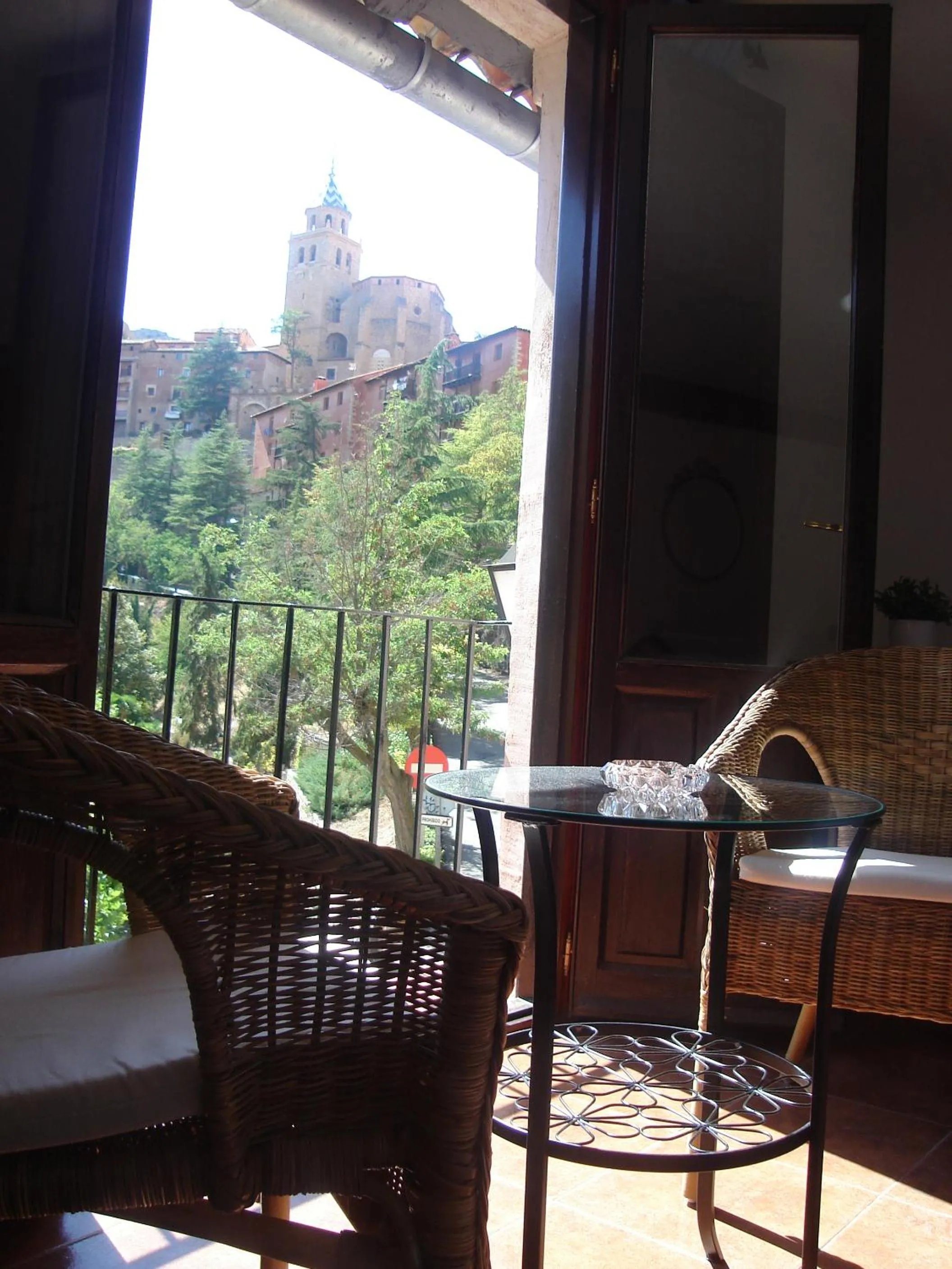 Day in Hotel Mesón del Gallo