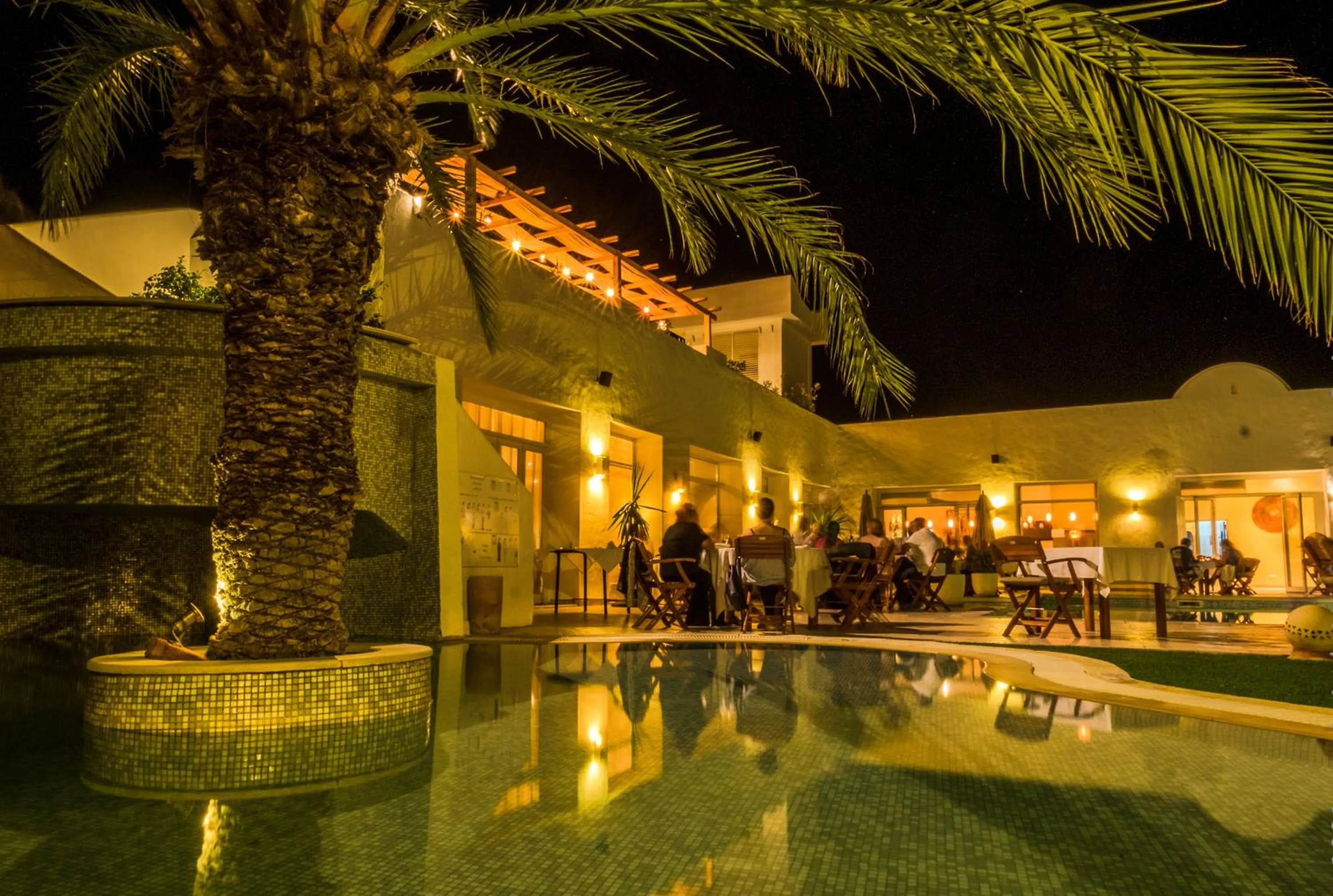 Restaurant/places to eat in Les Jardins de Toumana