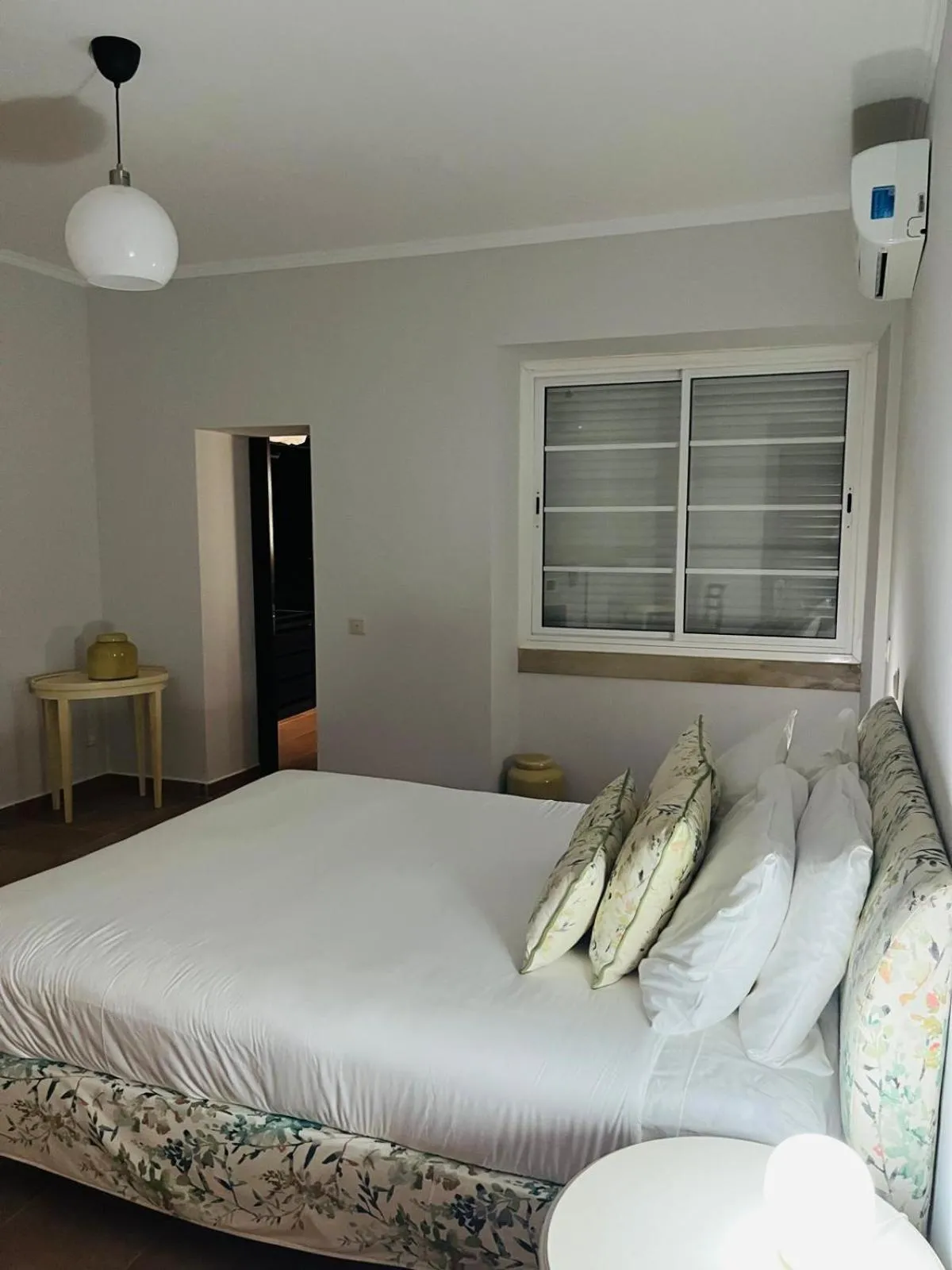 Bedroom, Bed in Senhor Gigi