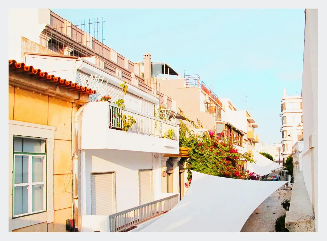 Neighbourhood in Senhor Gigi