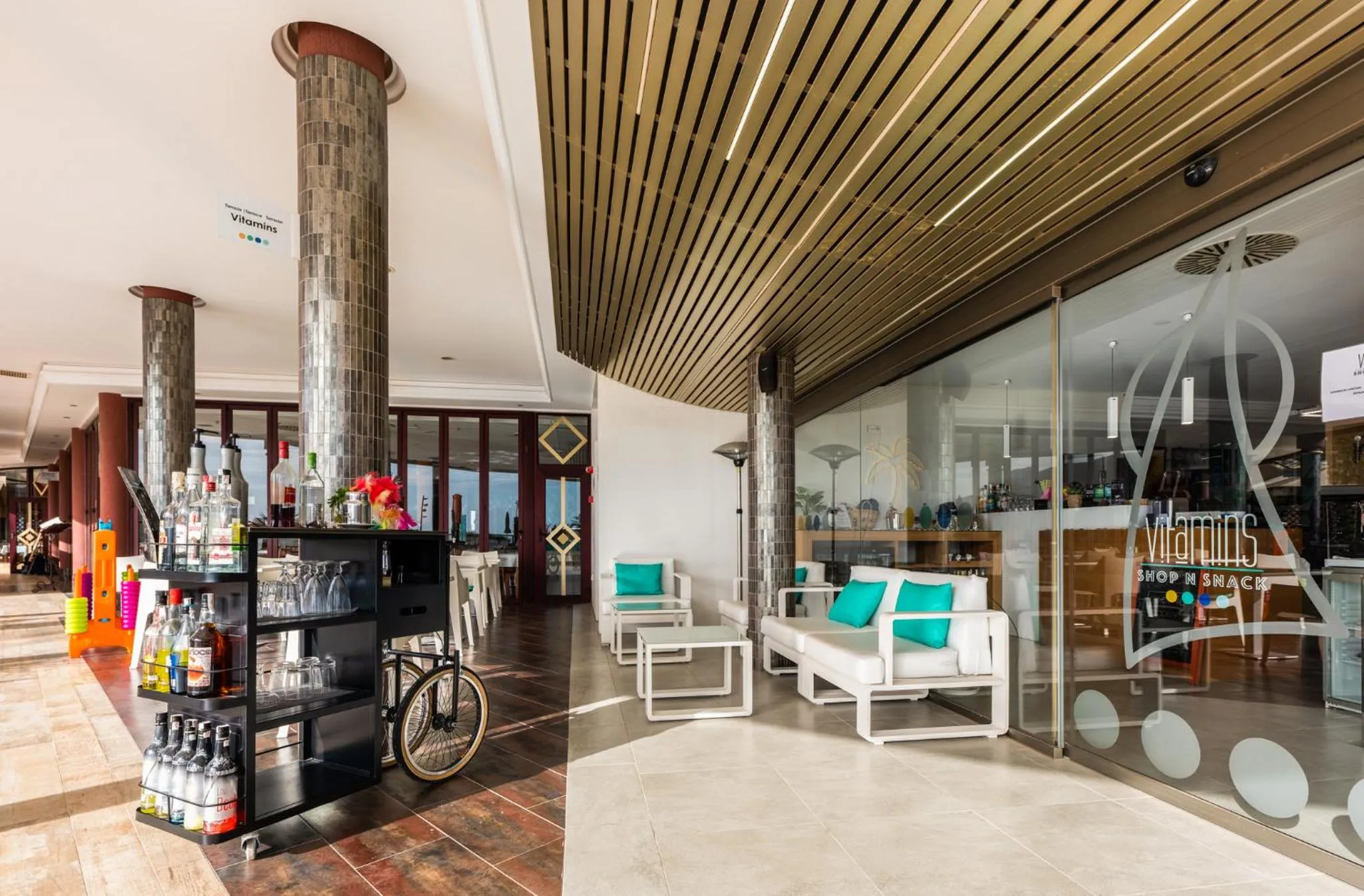 On-site shops in Hotel Esmeralda Maris by LIVVO