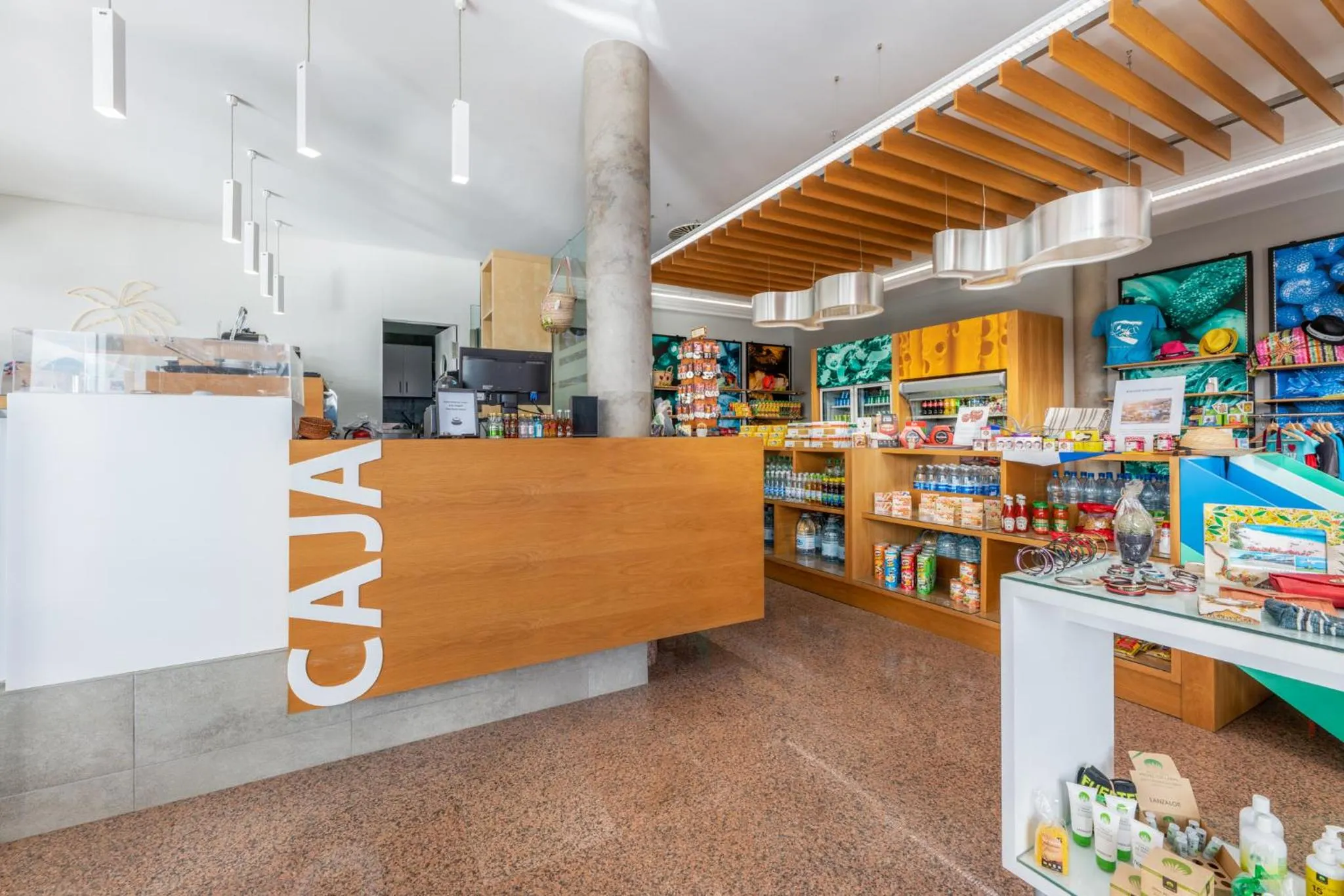 On-site shops in Hotel Esmeralda Maris by LIVVO