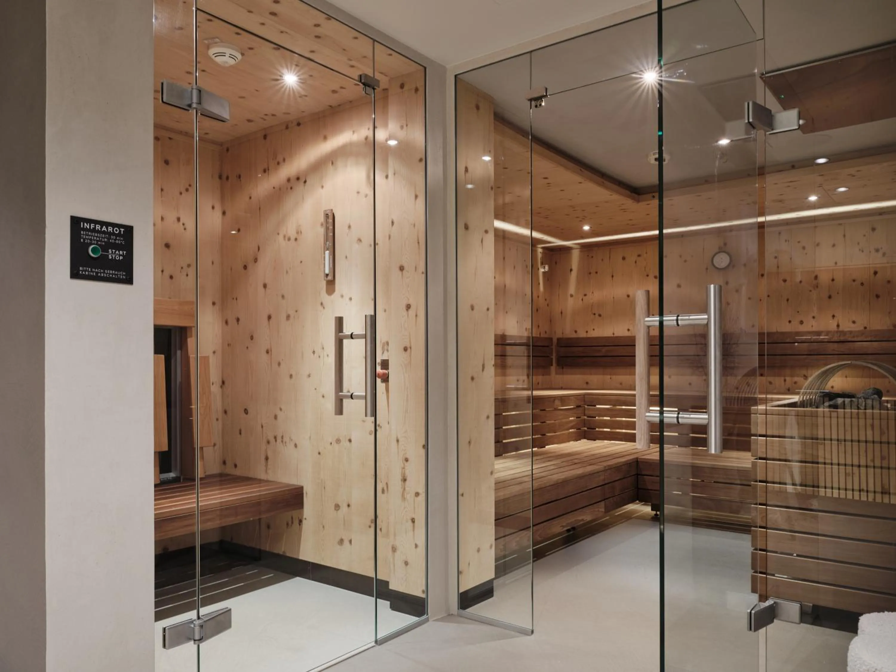 Spa and wellness centre/facilities in Hotel Garni Pinzgau, Fabian Hüttl