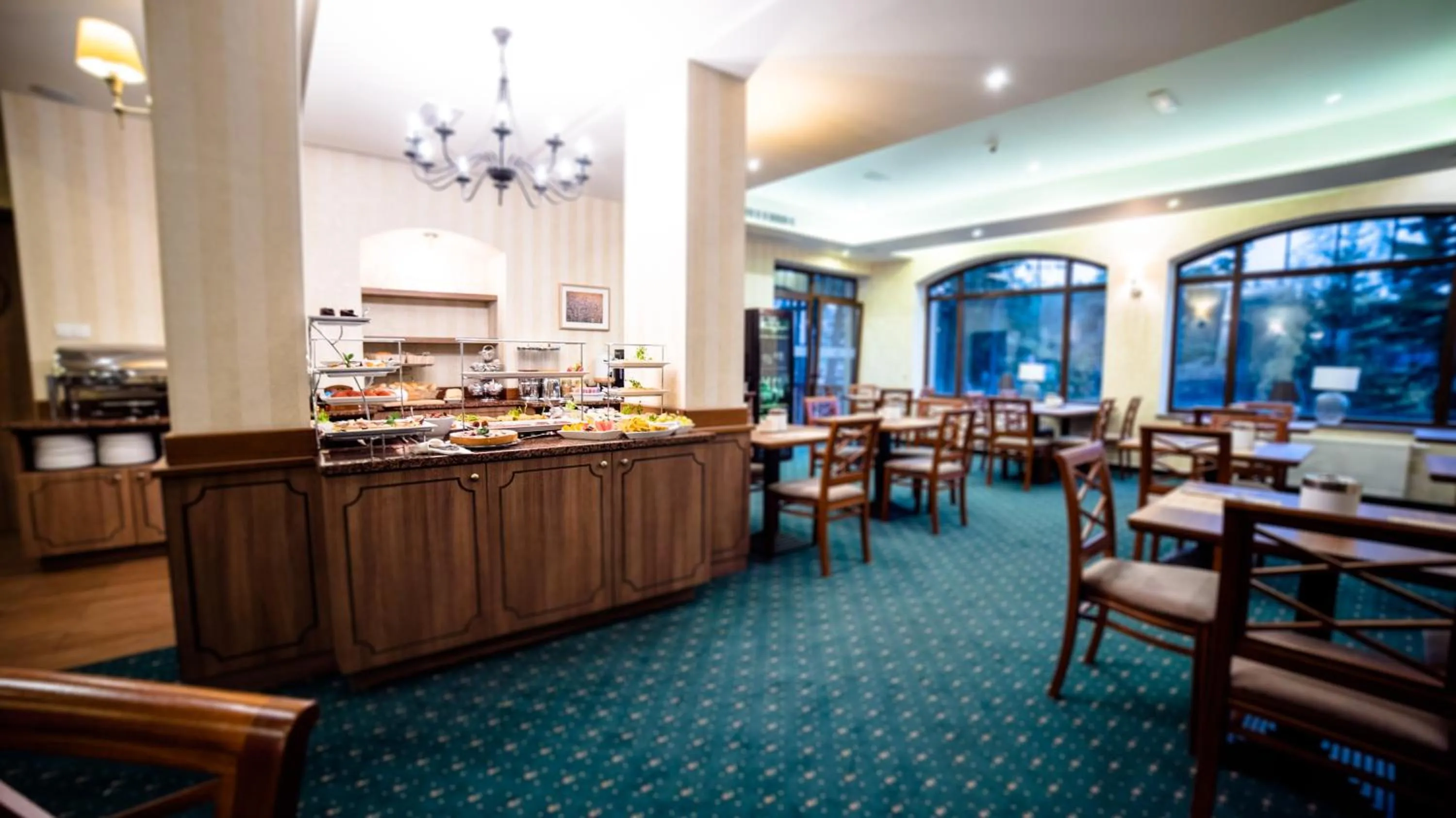 Restaurant/places to eat in Greno Hotel & Spa