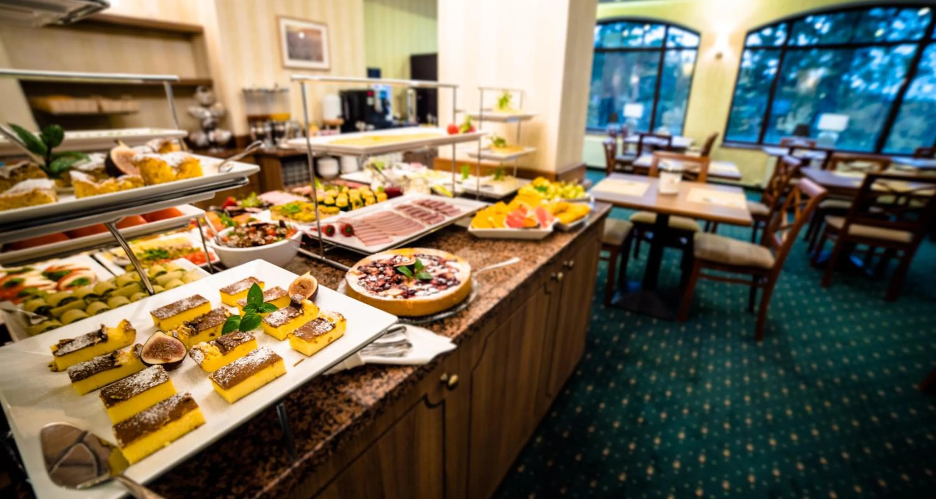 Buffet breakfast in Greno Hotel & Spa