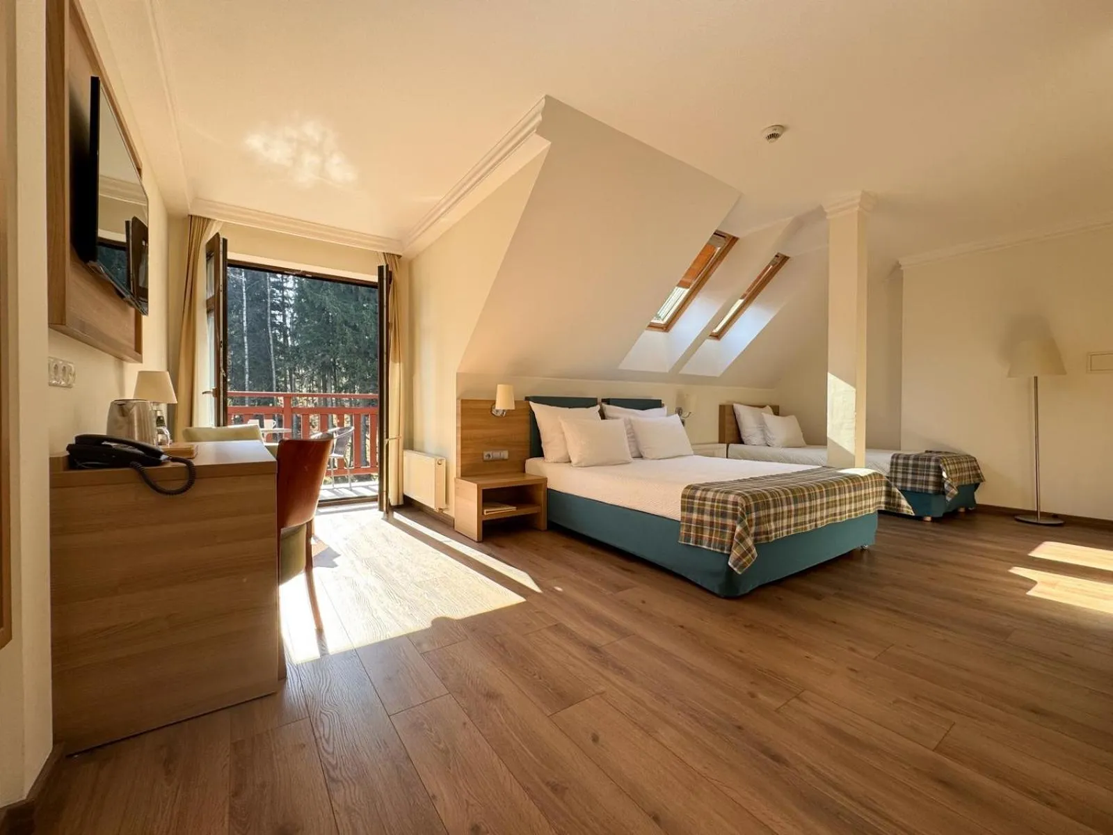 Photo of the whole room, Bed in Greno Hotel & Spa