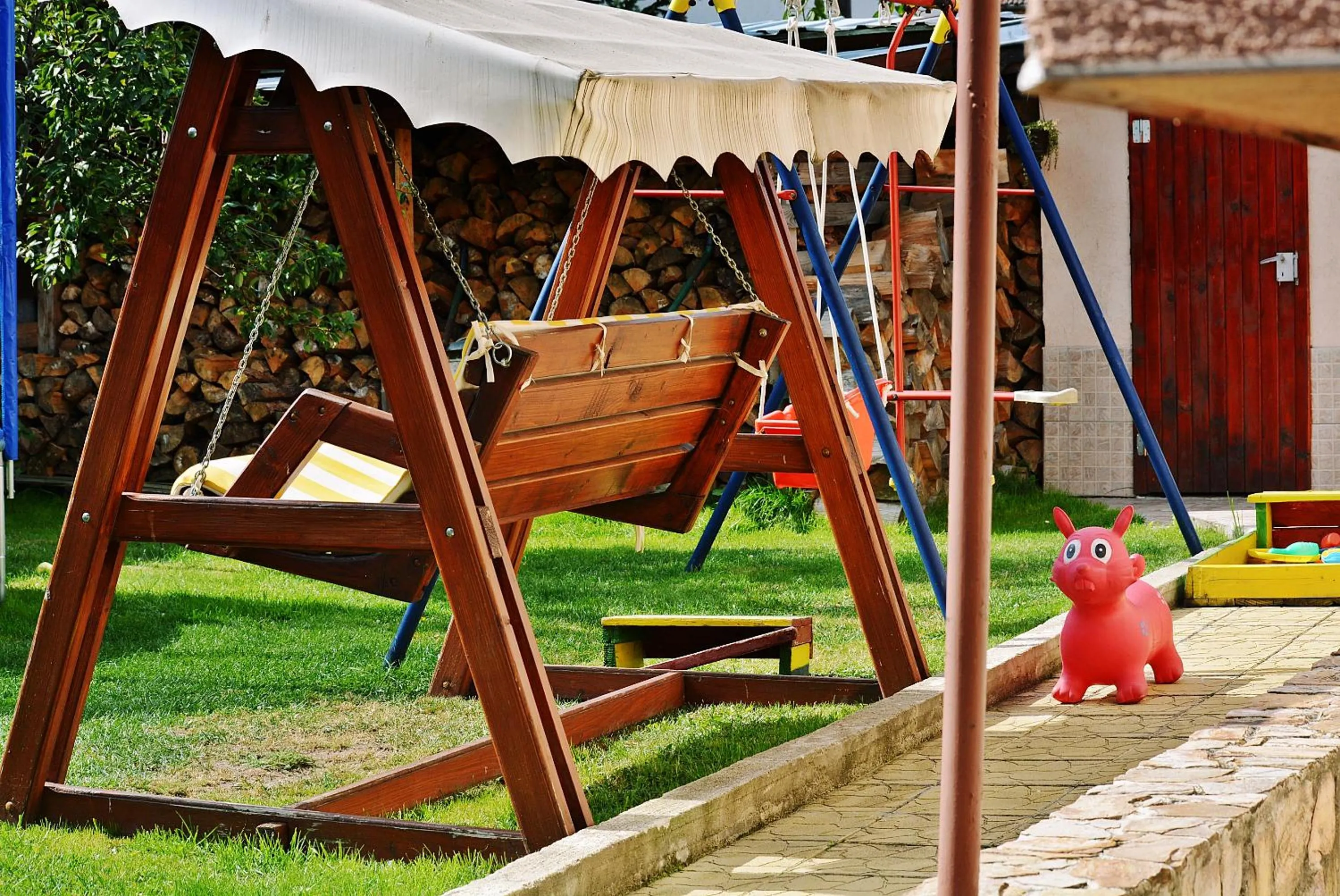 Garden in Family Hotel Miglena