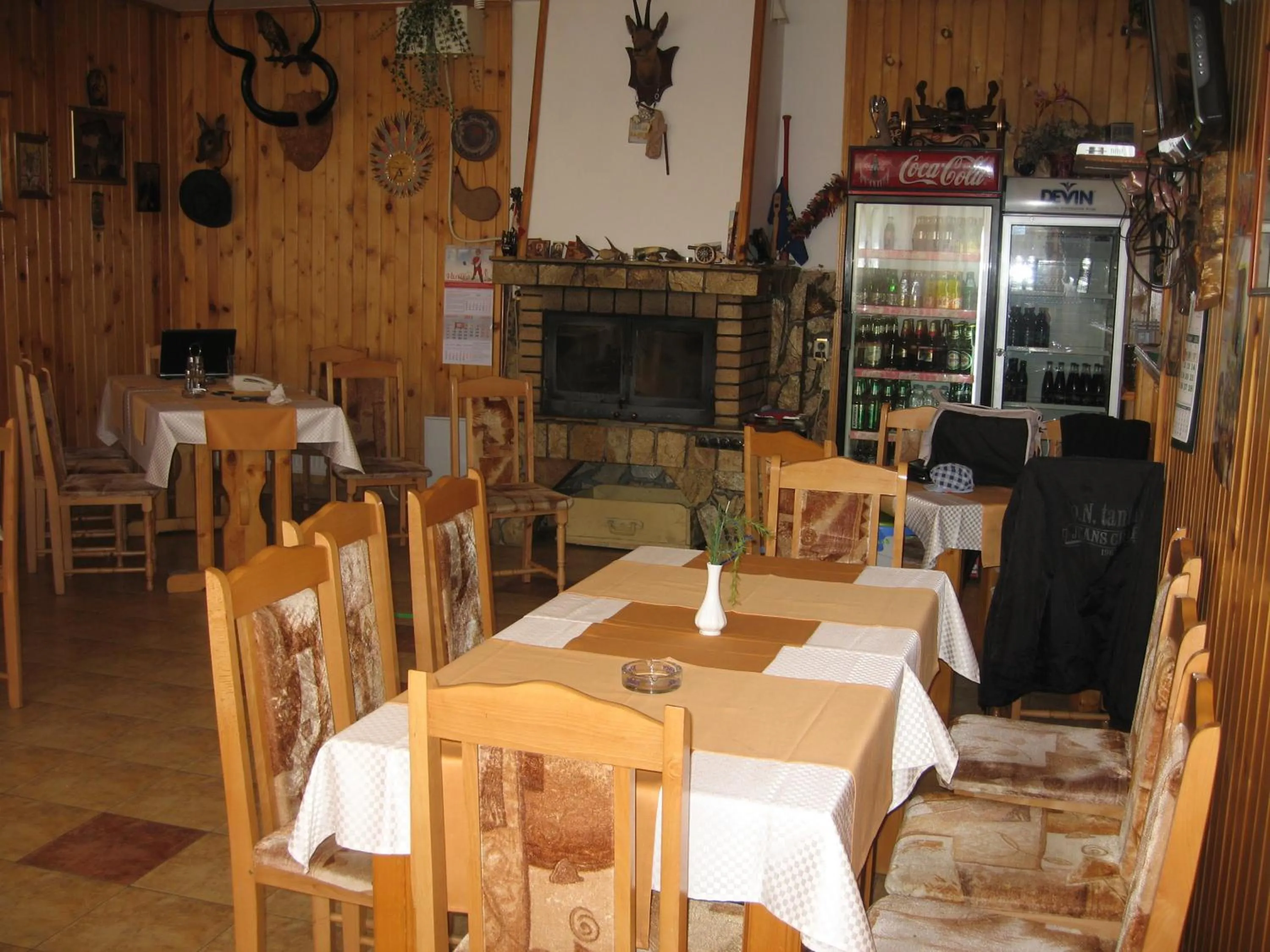 Restaurant/places to eat in Family Hotel Miglena