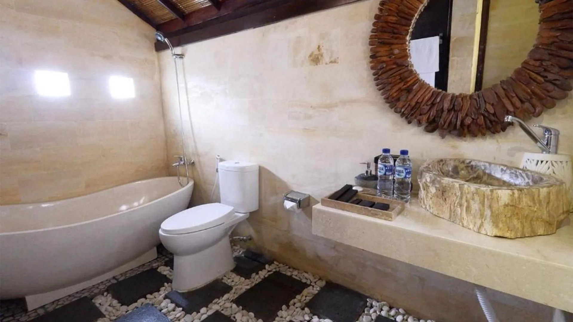 Bathroom in Kayu Manise Villa Bedugul