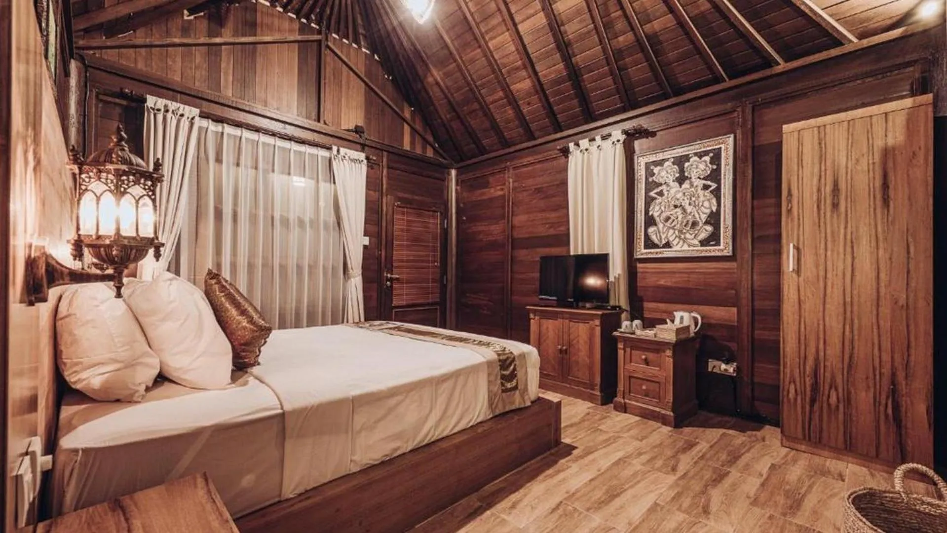Bed in Kayu Manise Villa Bedugul