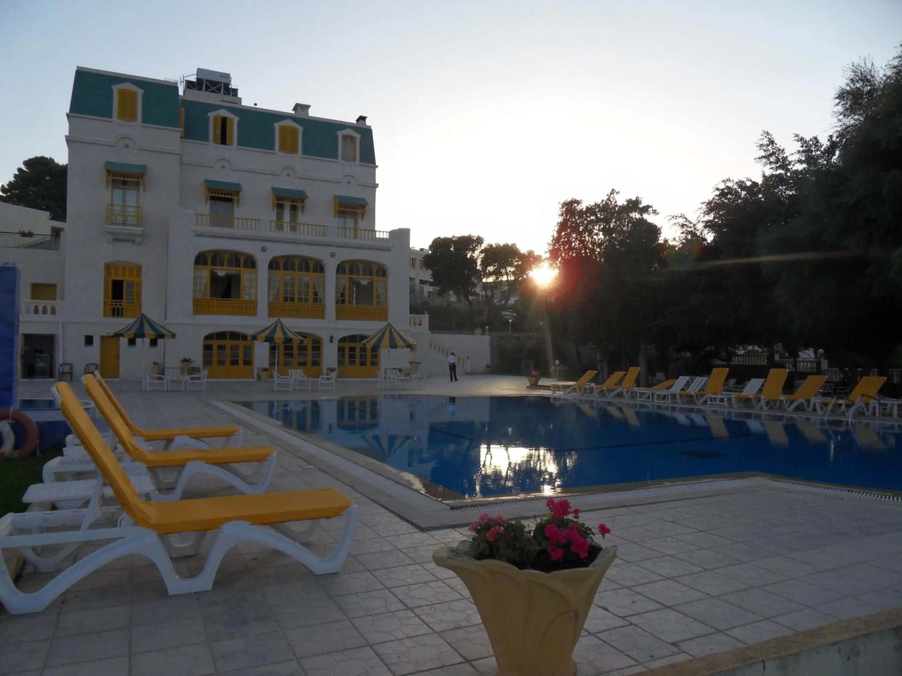 Property building in Hôtel LES MIMOSAS TABARKA