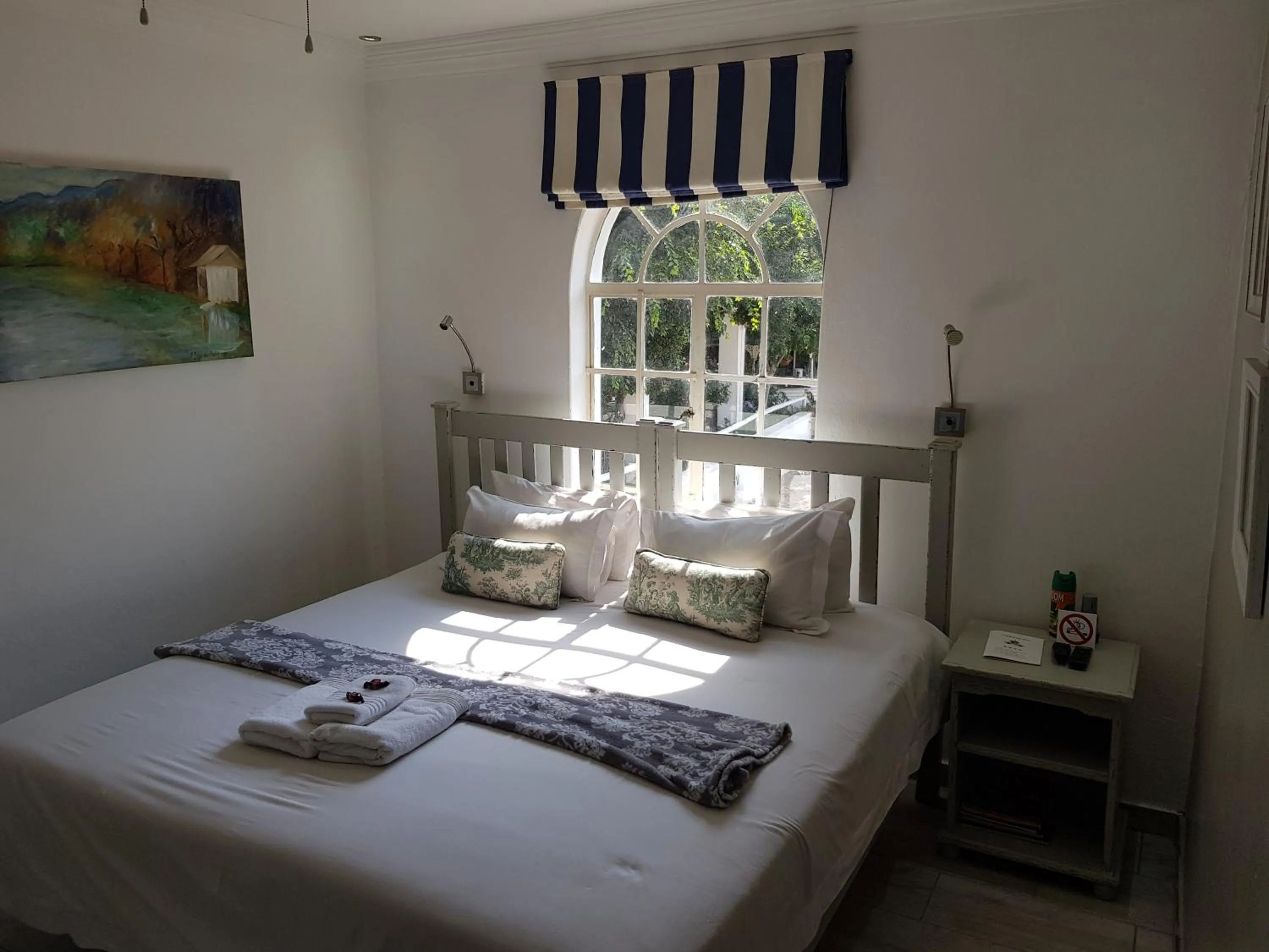 Bedroom, Bed in Pheasant Hill Bed and Breakfast